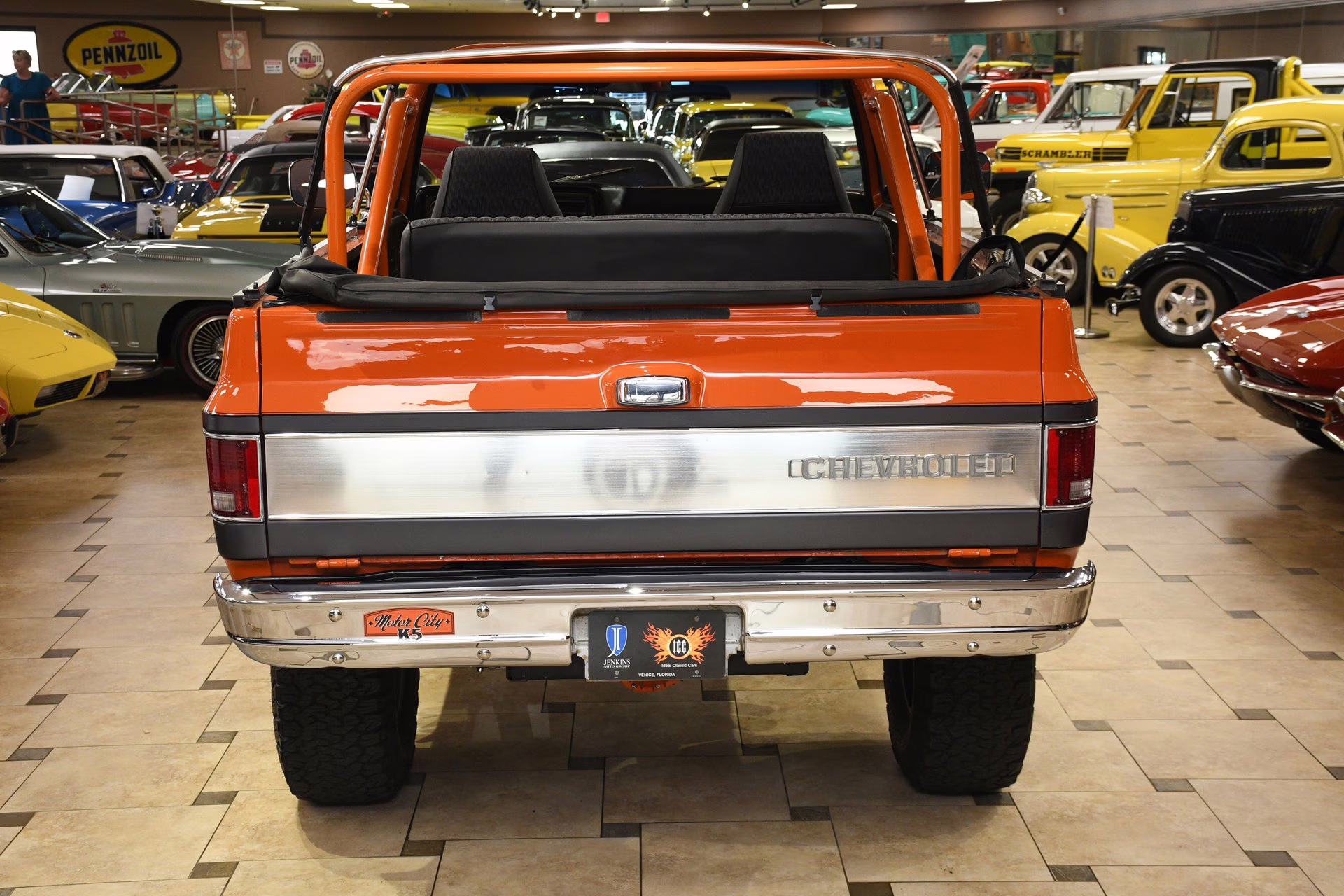 1973 Orange/Gray Chevrolet K-5