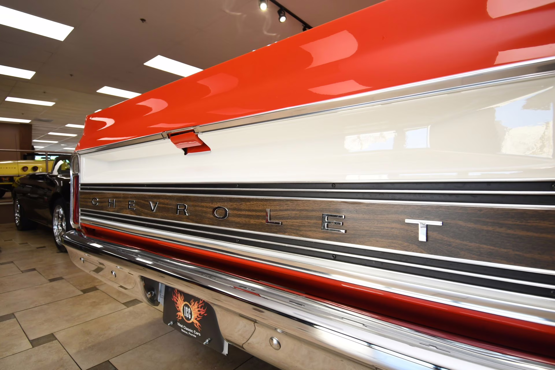 1970 Orange/White Chevrolet C/10