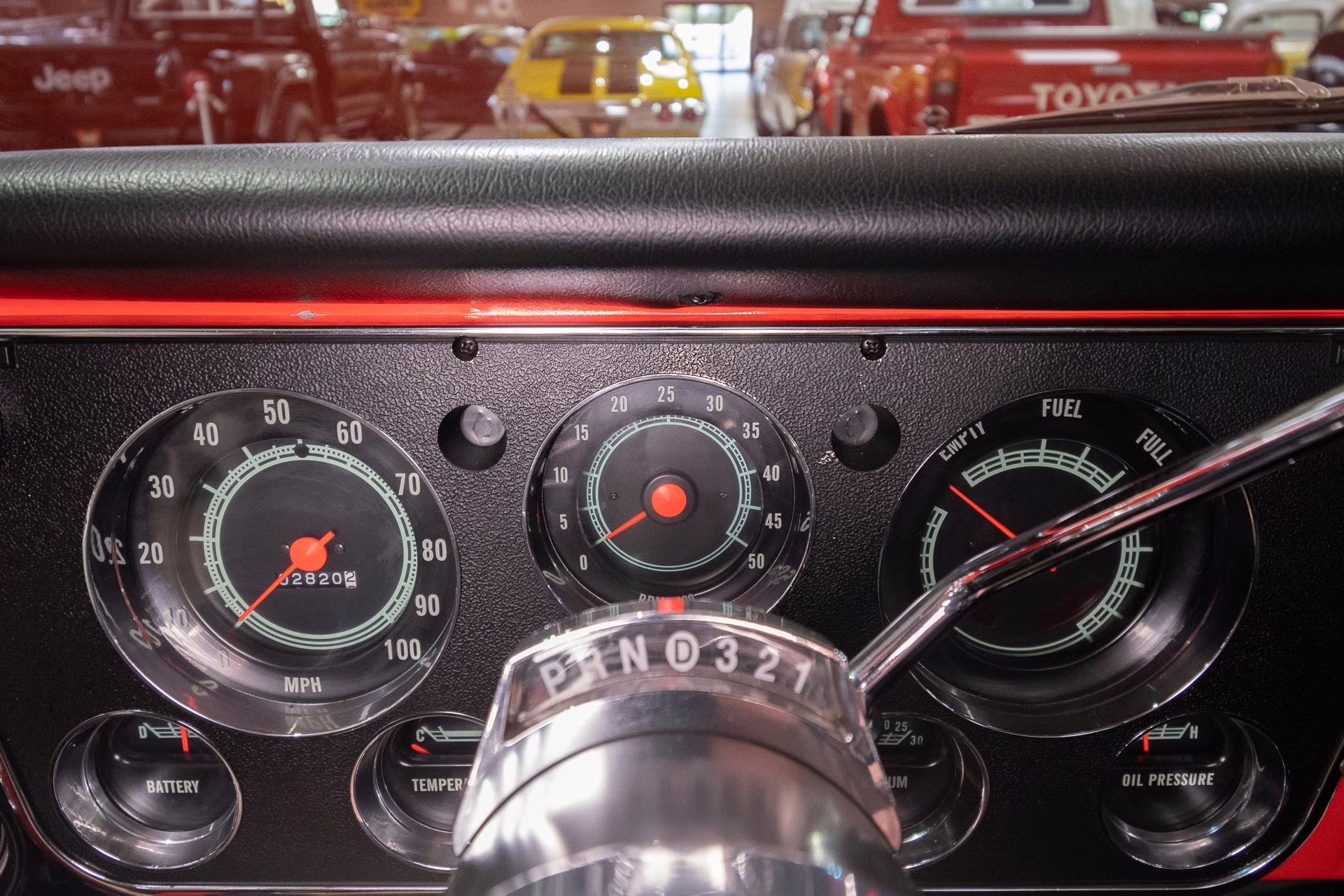 1970 Orange/White Chevrolet C/10