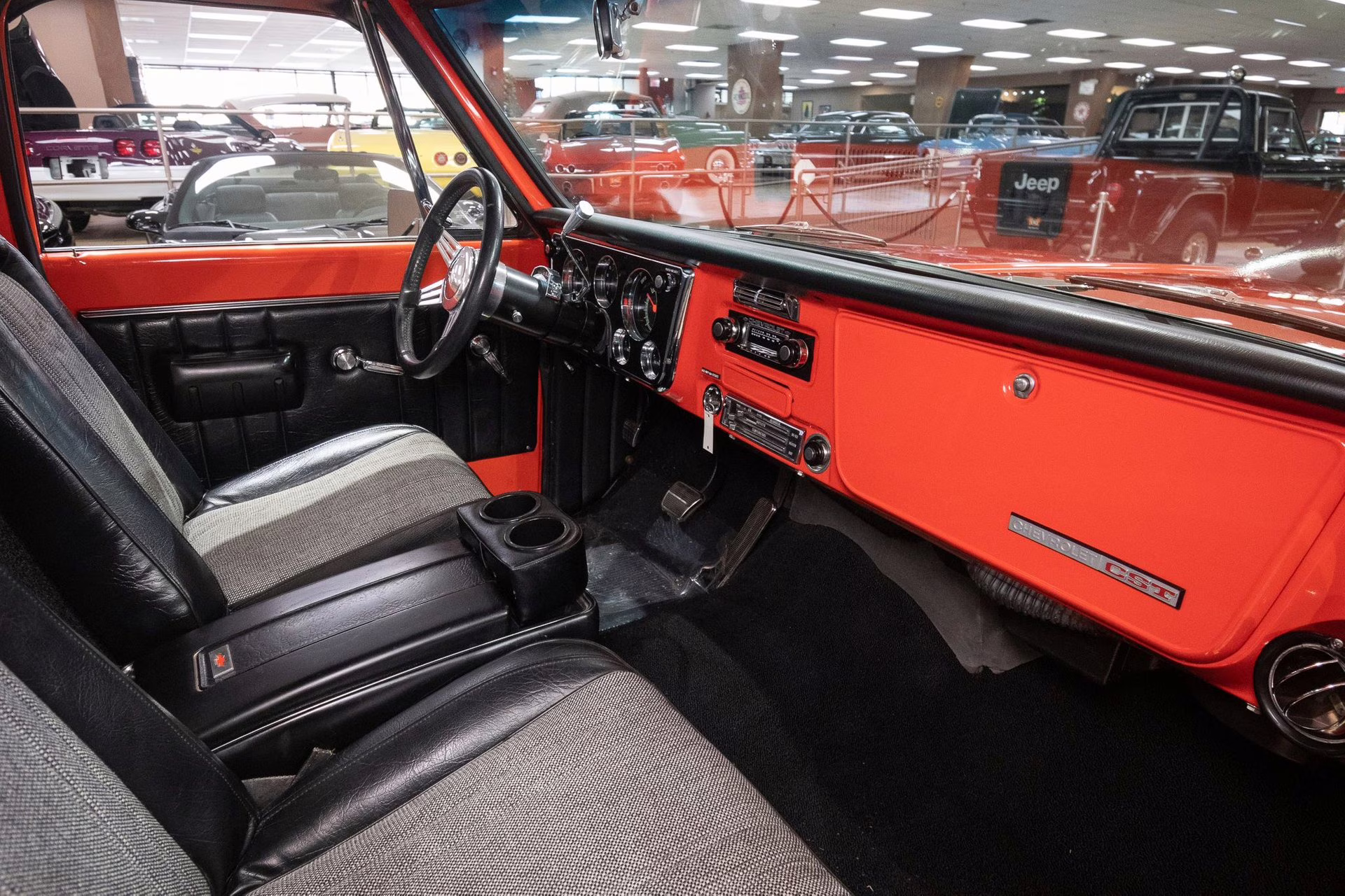 1970 Orange/White Chevrolet C/10