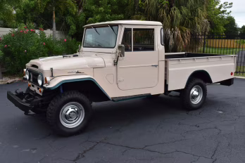 1967 Tan Toyota FJ45