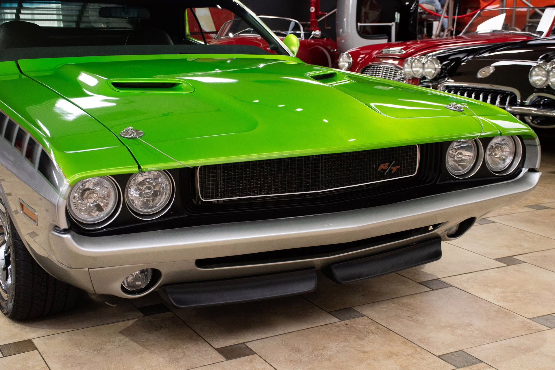 1971 Metallic Green &amp; Silver Dodge Challenger