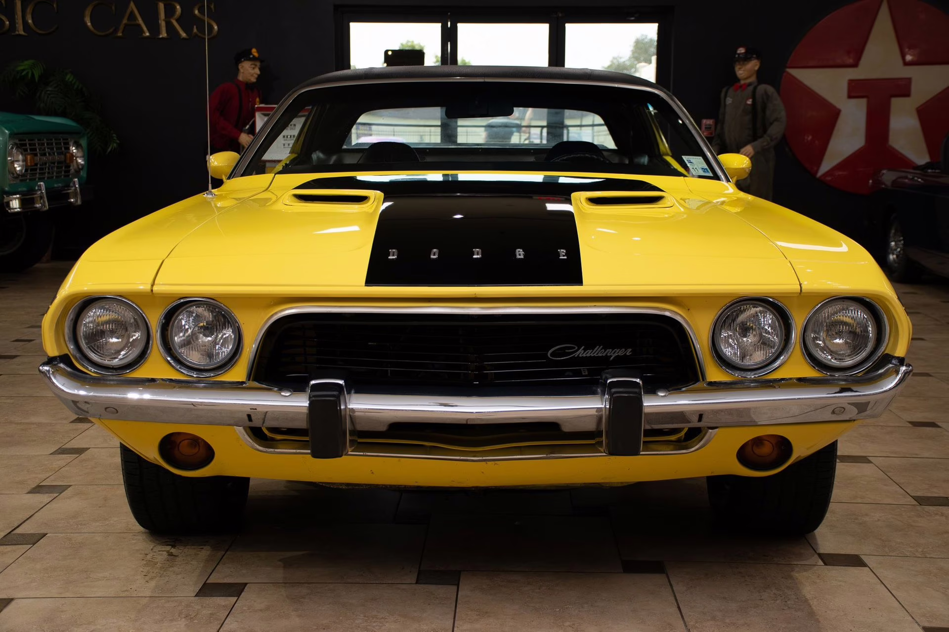 1973 Top Banana Dodge Challenger