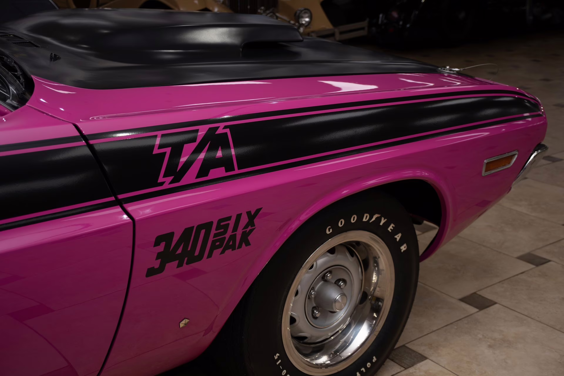 1970 FM3 Panther Pink Dodge Challenger