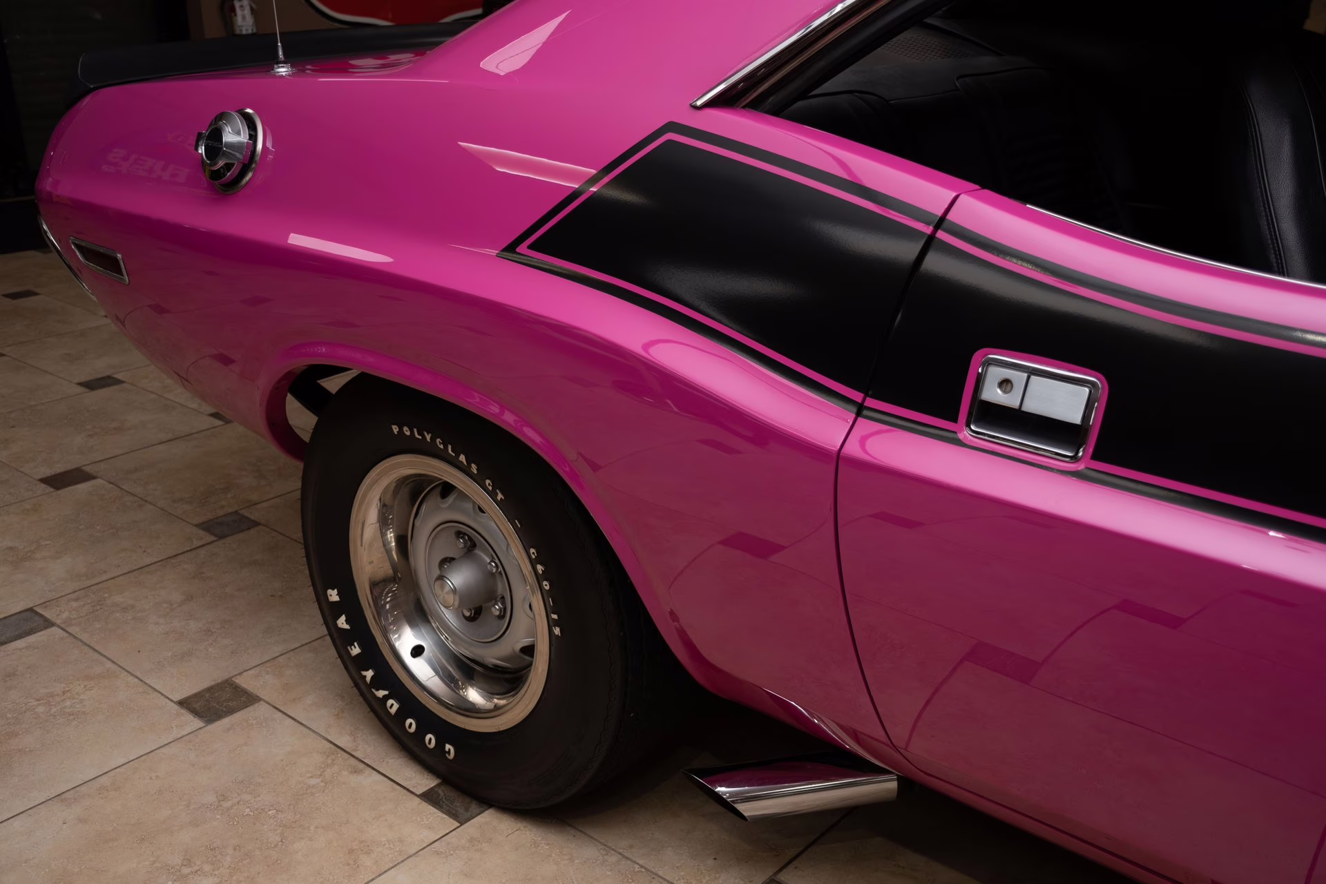 1970 FM3 Panther Pink Dodge Challenger