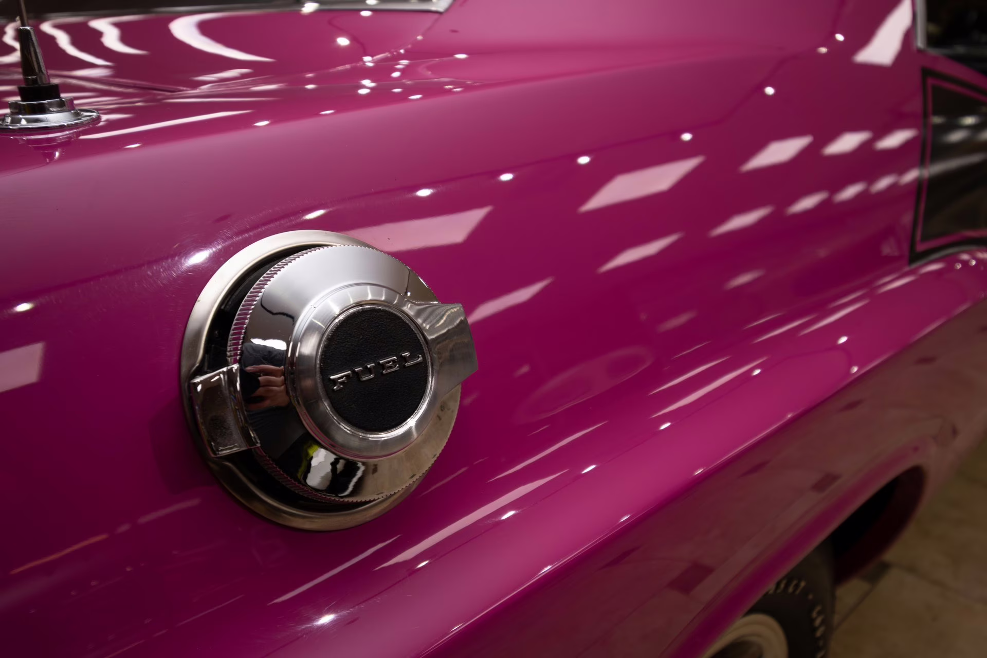 1970 FM3 Panther Pink Dodge Challenger