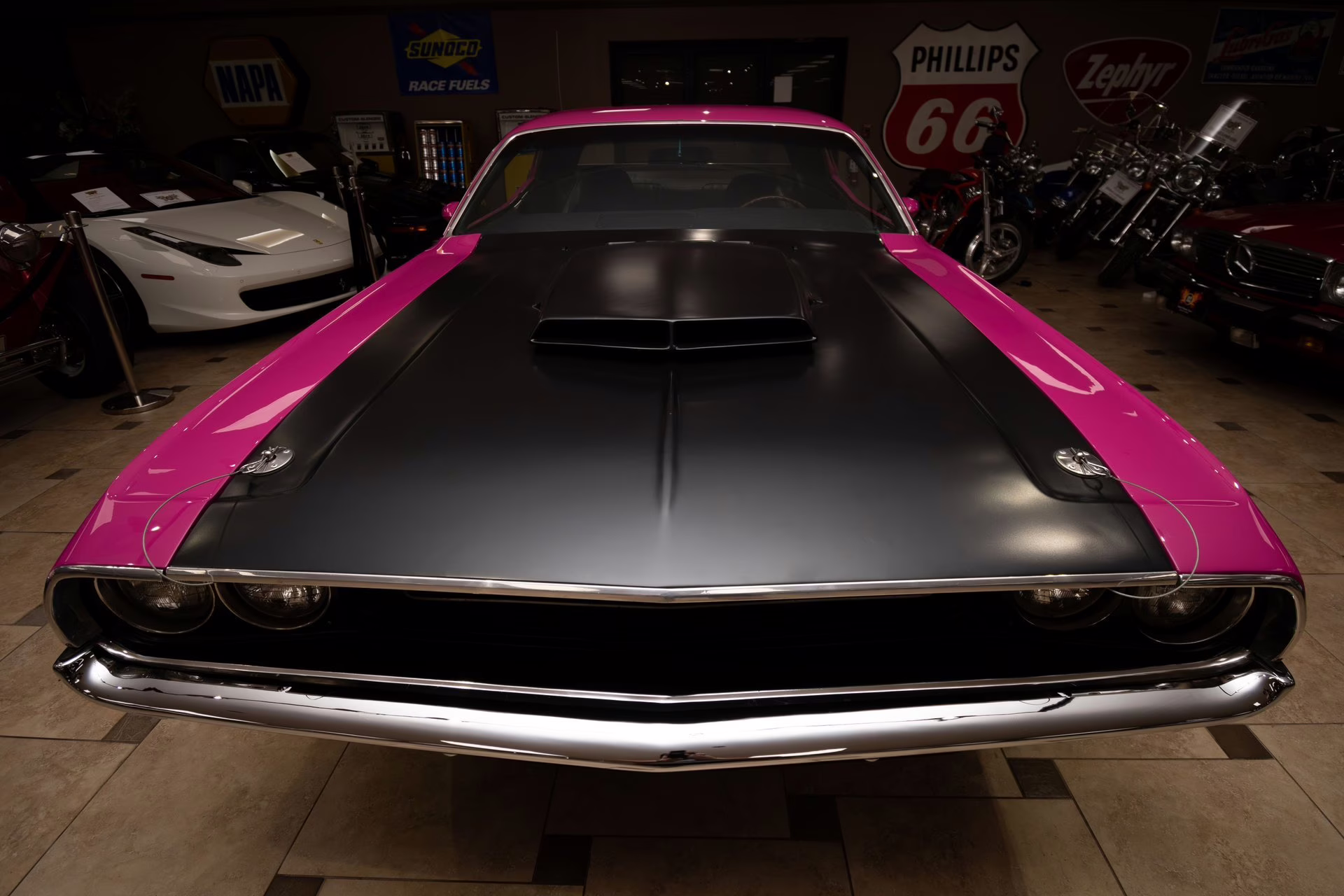 1970 FM3 Panther Pink Dodge Challenger