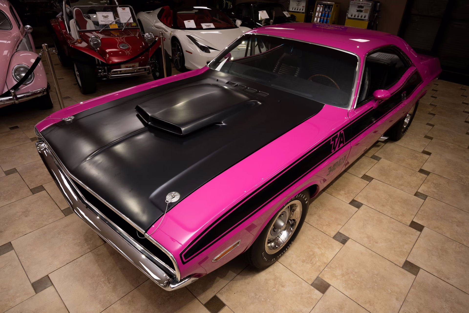 1970 FM3 Panther Pink Dodge Challenger