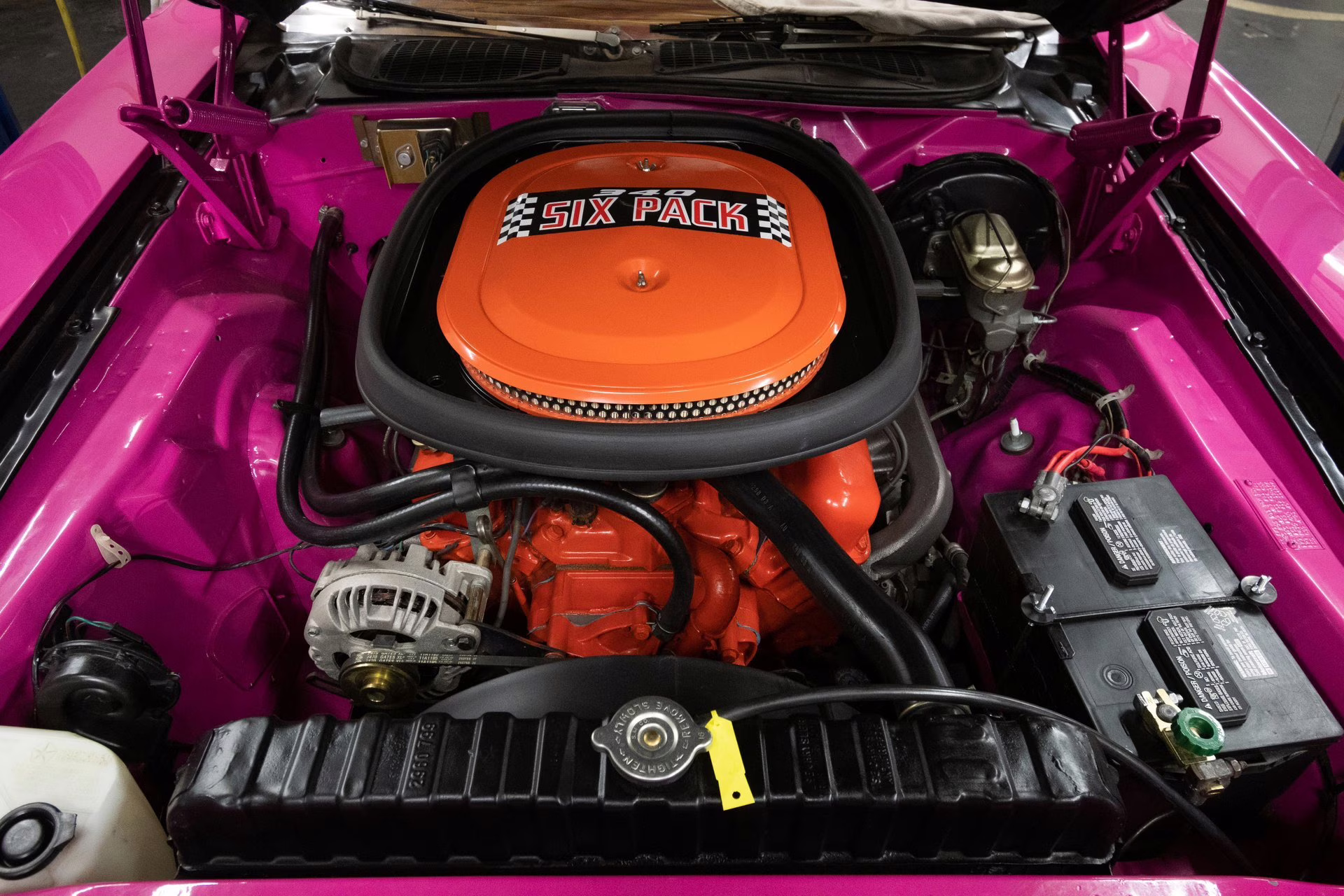 1970 FM3 Panther Pink Dodge Challenger