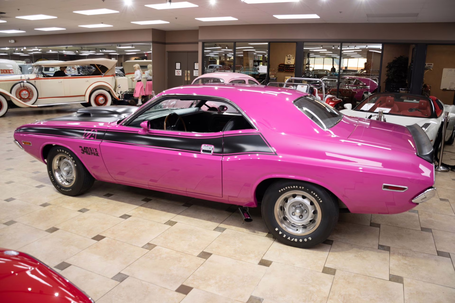 1970 FM3 Panther Pink Dodge Challenger