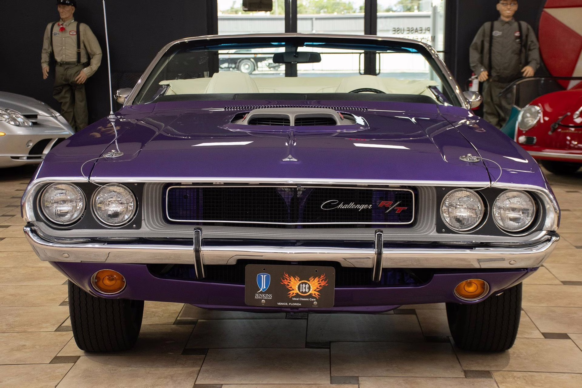 1970 Plum Crazy Dodge Challenger