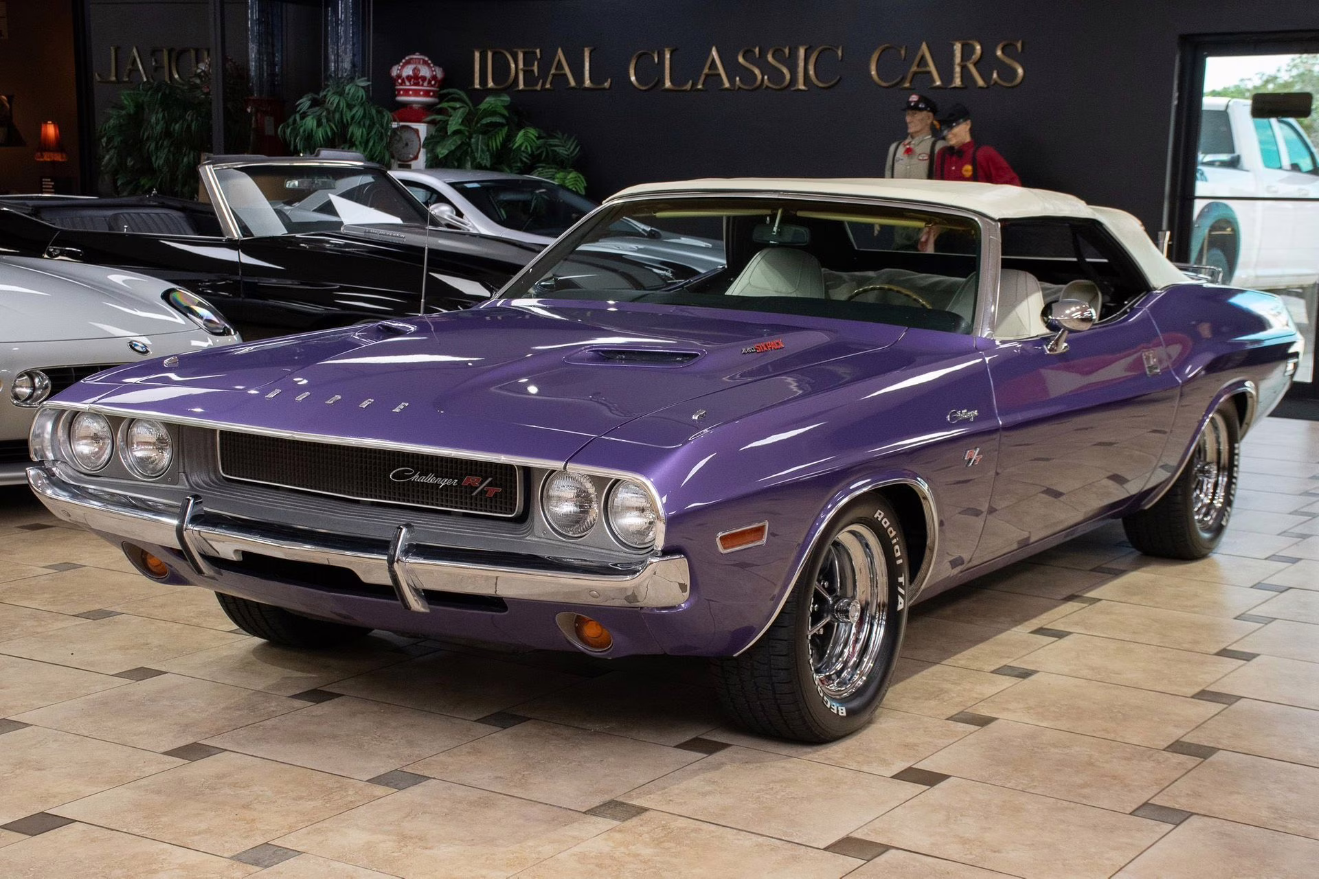 1970 Plum Crazy Dodge Challenger
