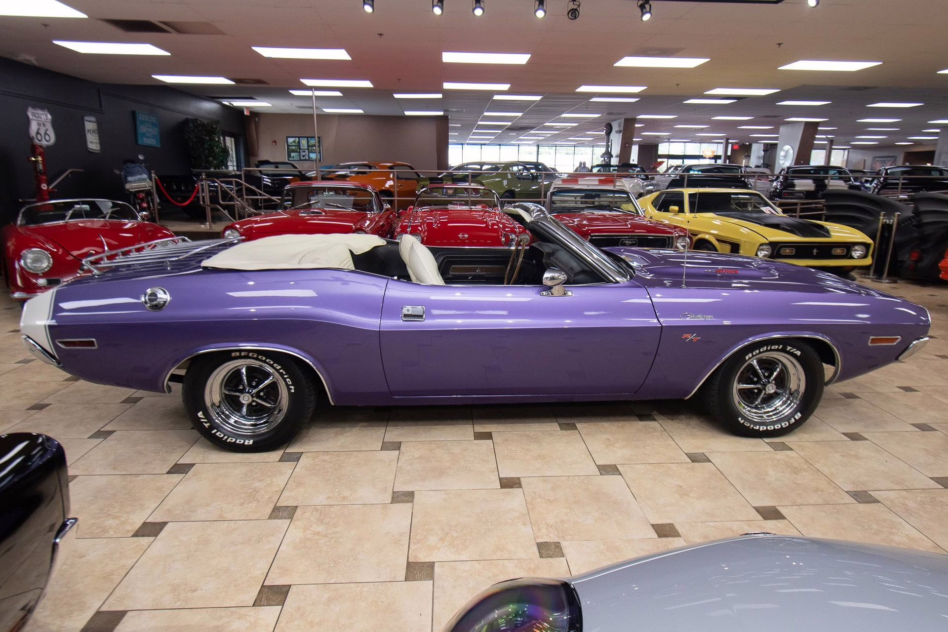 1970 Plum Crazy Dodge Challenger