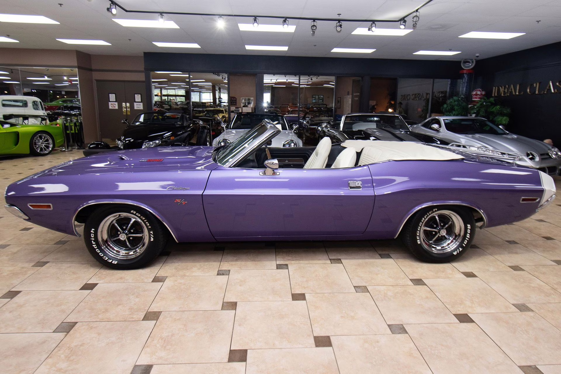 1970 Plum Crazy Dodge Challenger