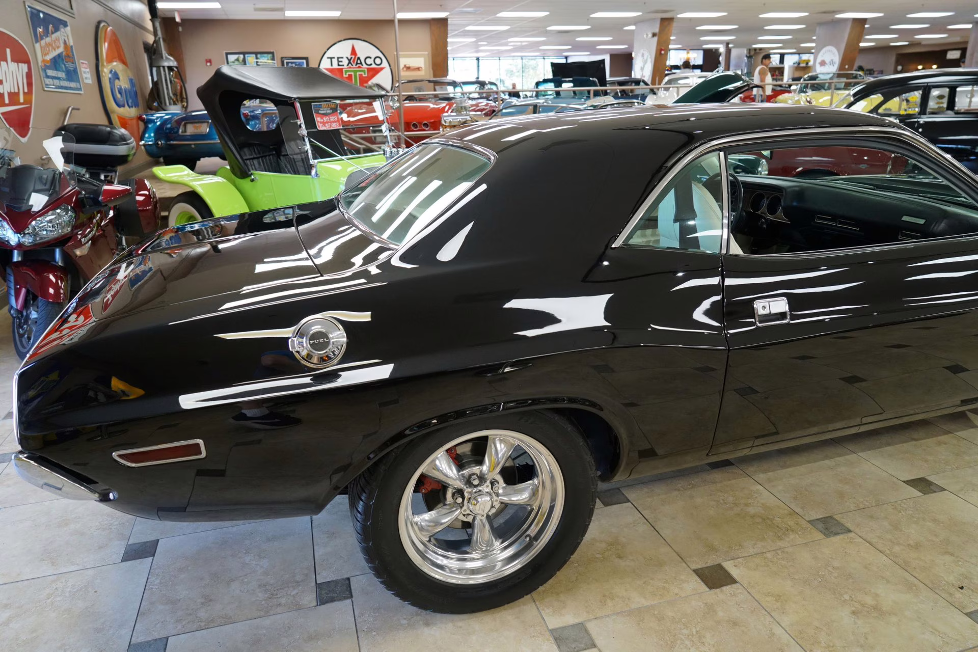 1971 Black Velvet Dodge Challenger