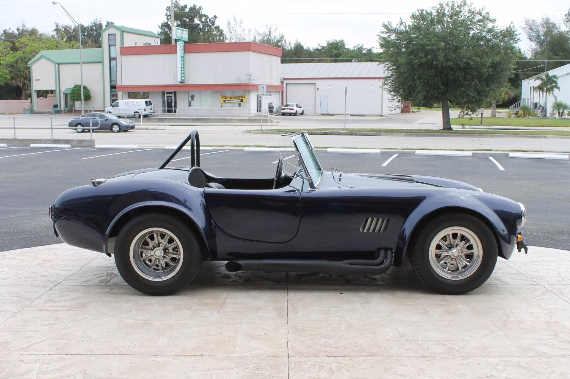 1967 Blue (Dark) Shelby Cobra