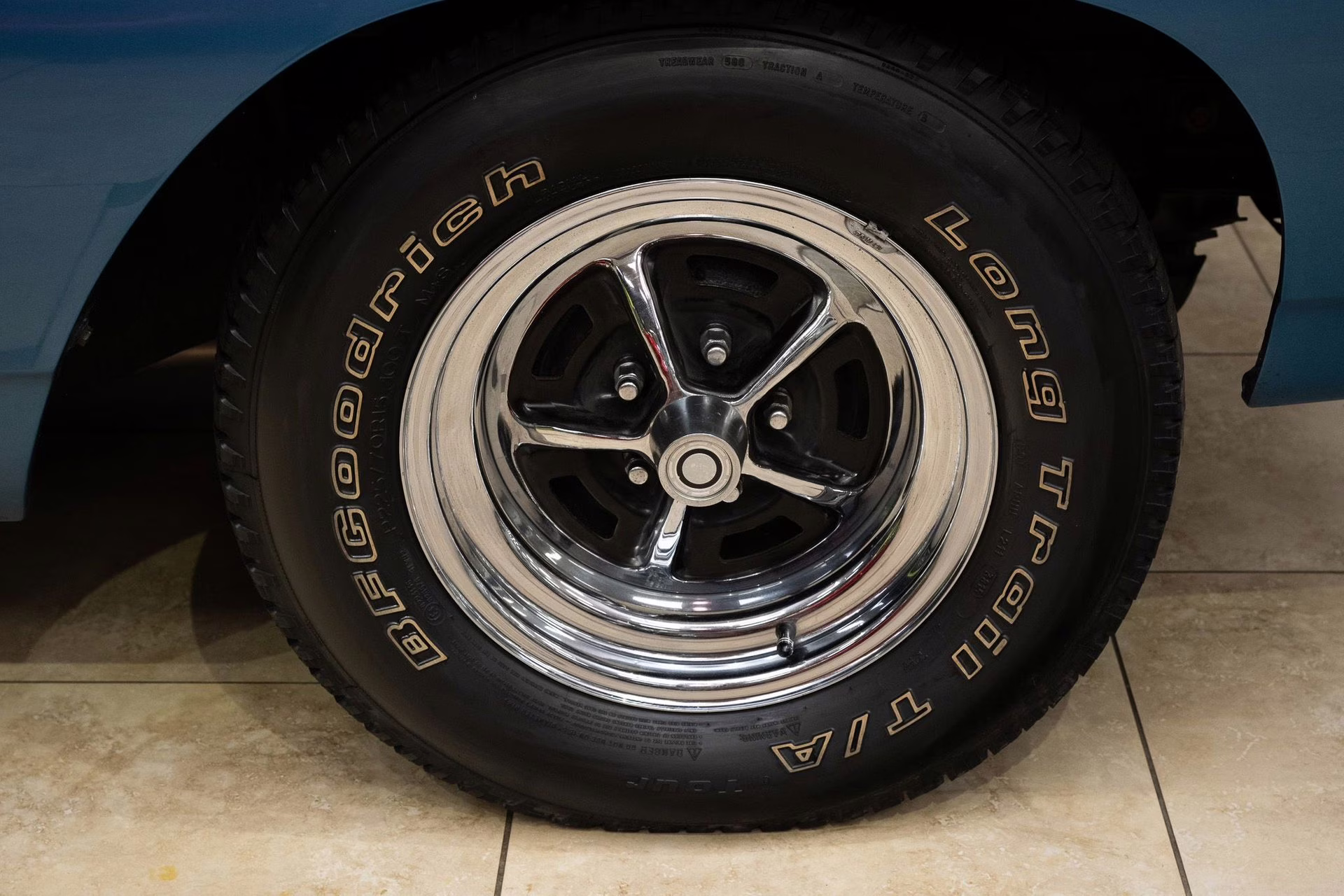 1968 Dark Blue Metallic Plymouth Road Runner