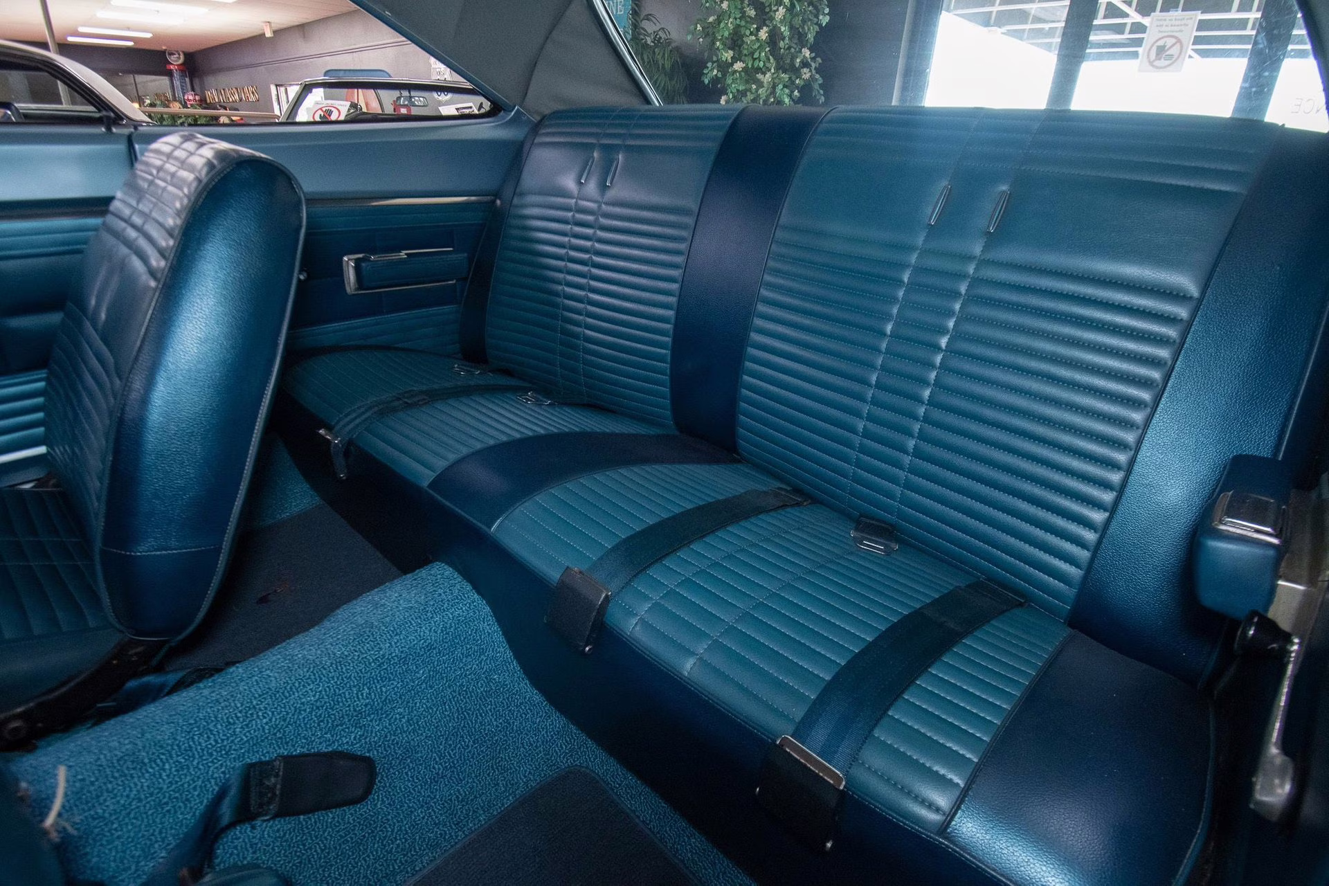 1968 Dark Blue Metallic Plymouth Road Runner