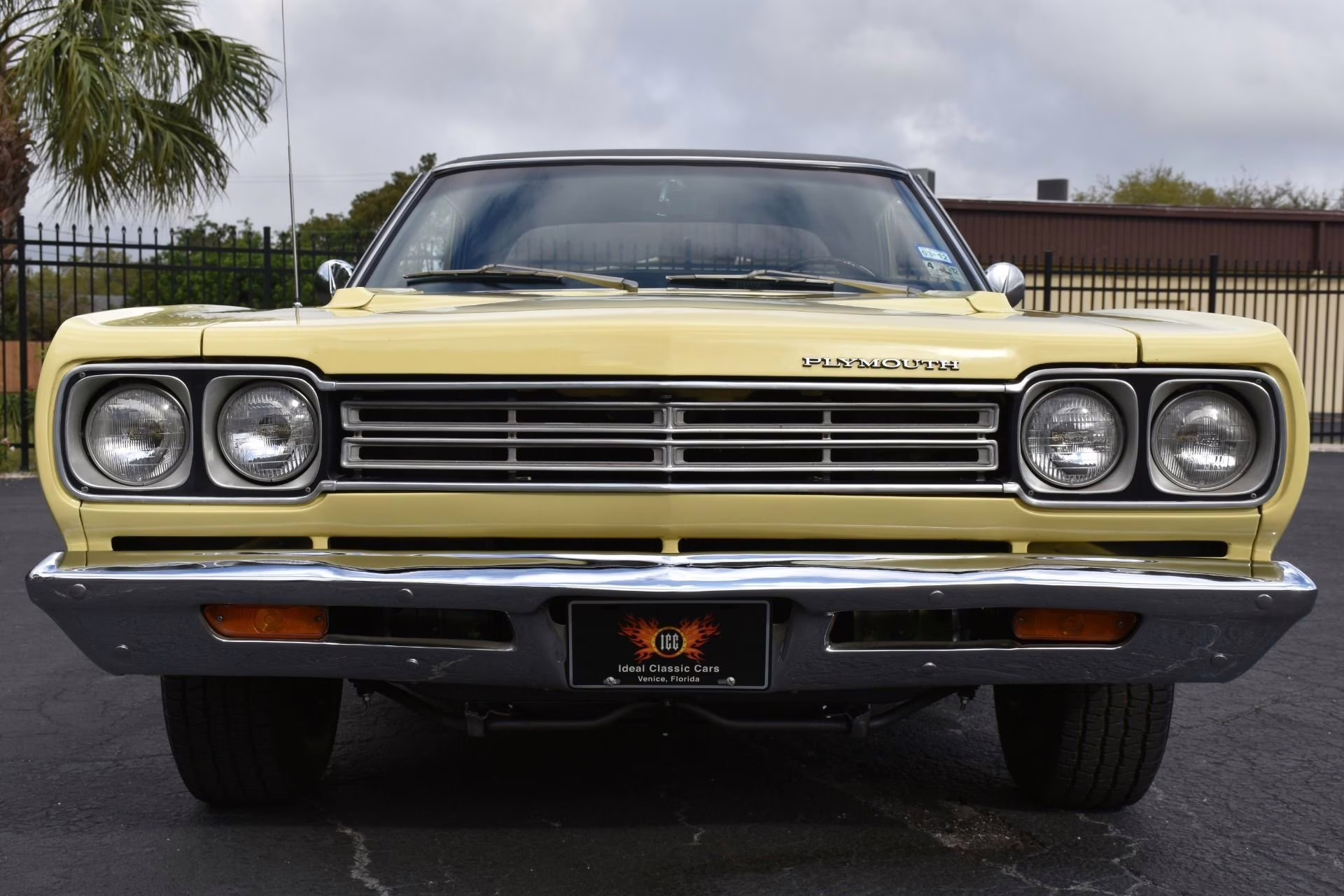 1969 Sunfire Yellow Plymouth Roadrunner