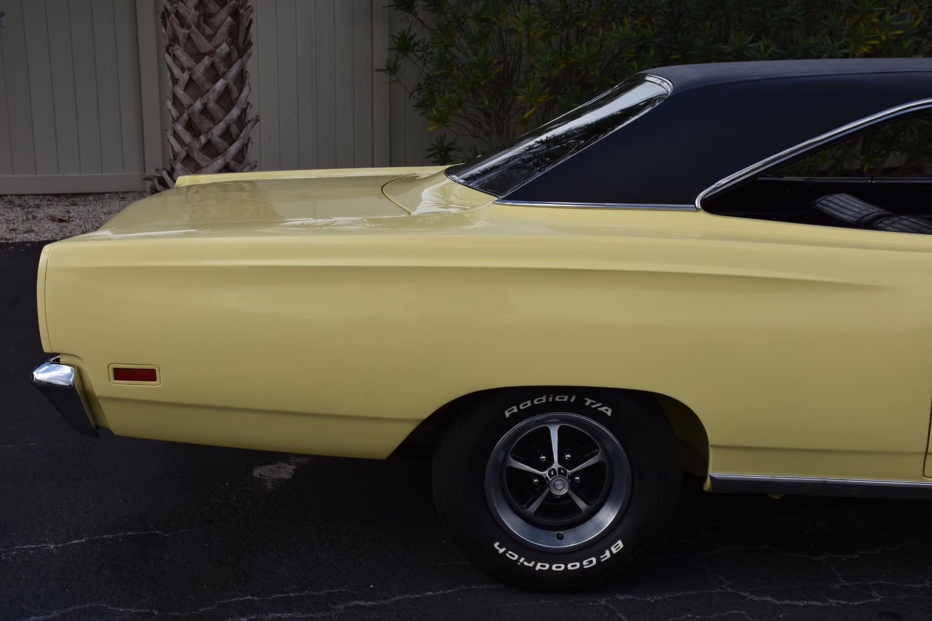 1969 Sunfire Yellow Plymouth Roadrunner