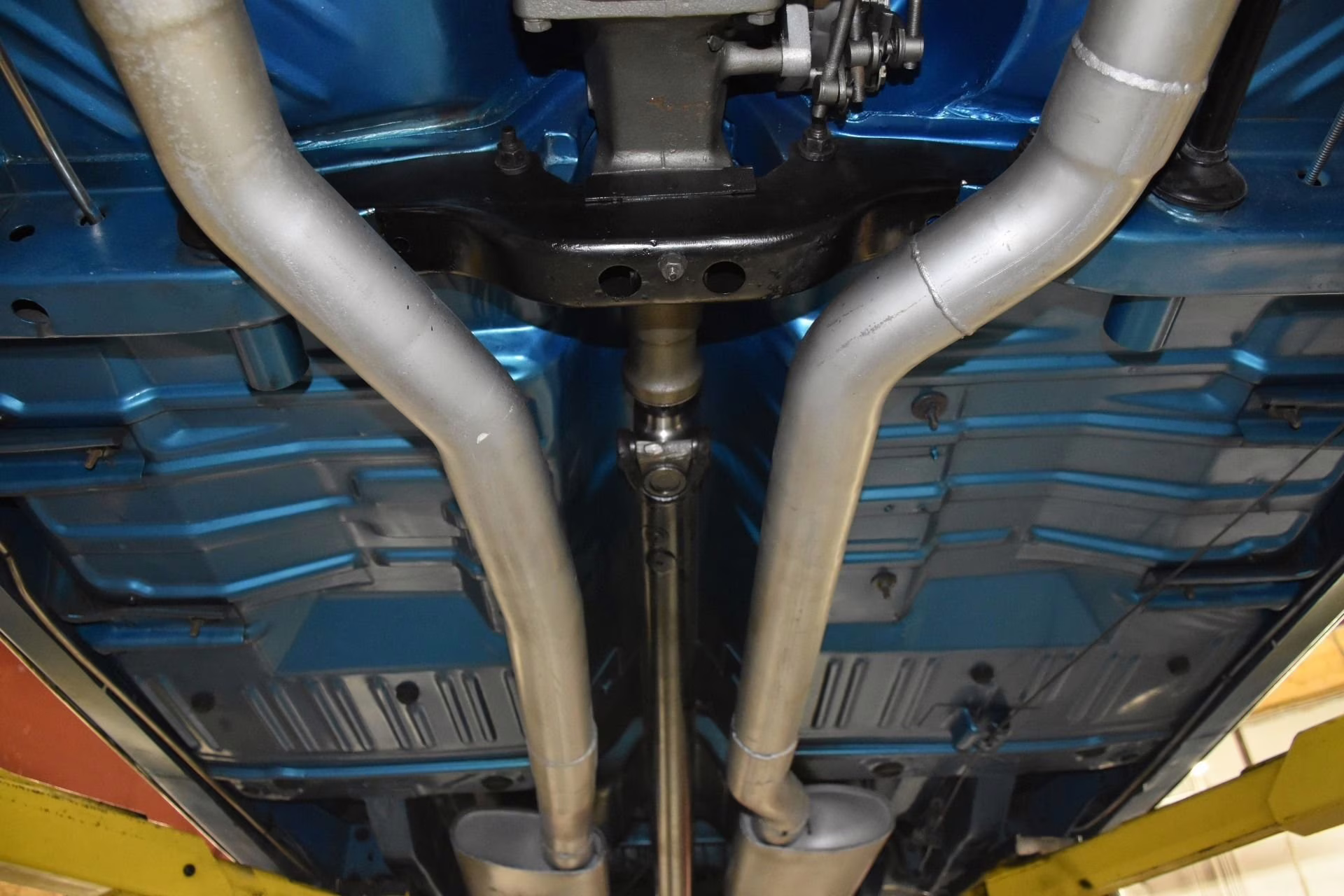 1968 B-5 Blue Plymouth GTX