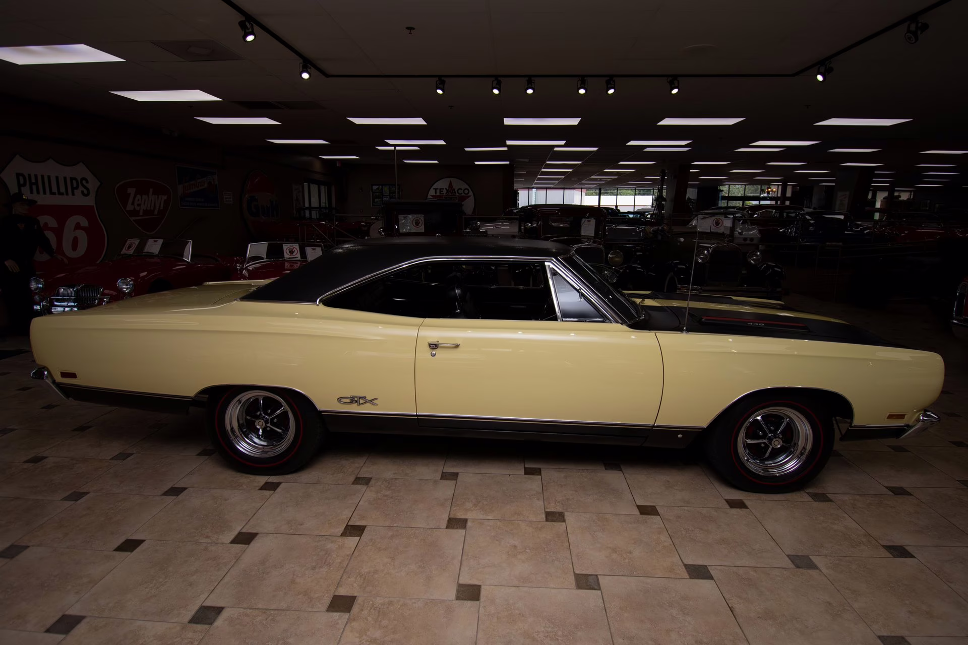 1969 SunfireYellow Plymouth GTX
