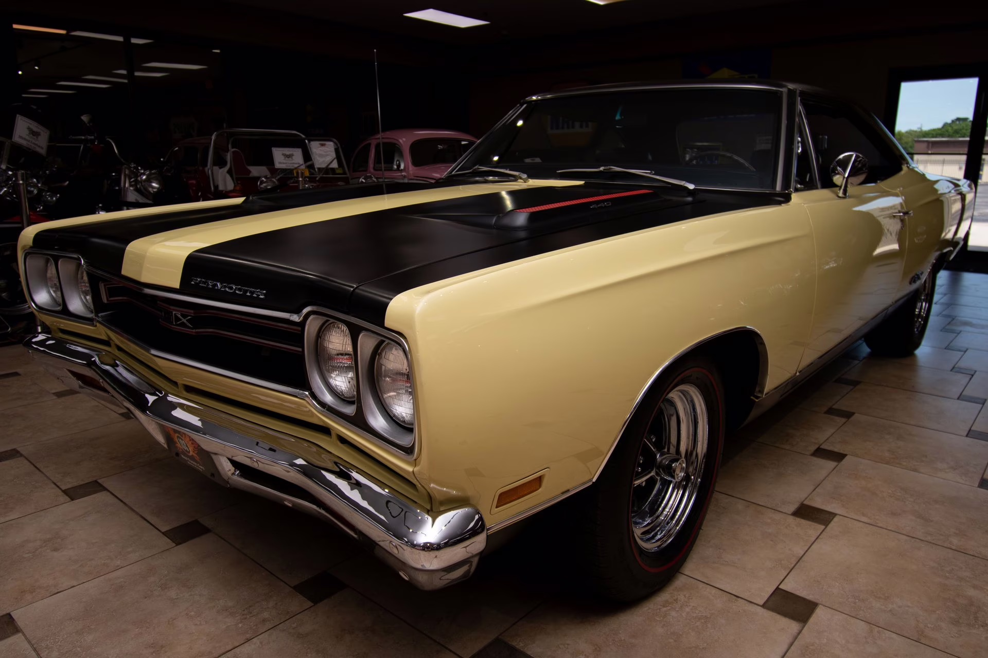 1969 SunfireYellow Plymouth GTX