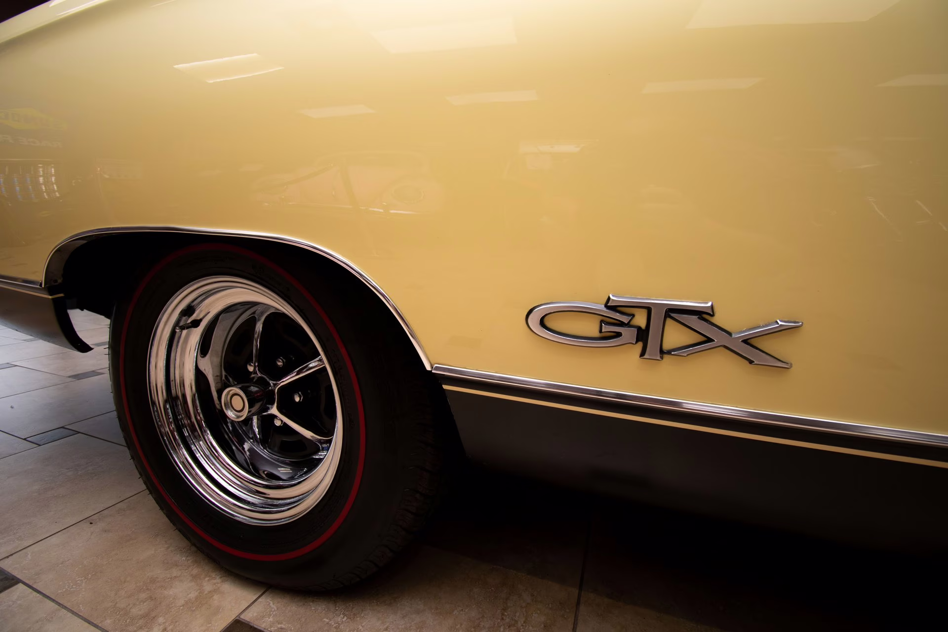 1969 SunfireYellow Plymouth GTX