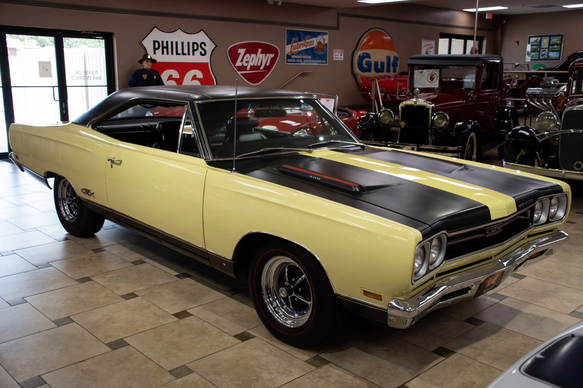 1969 SunfireYellow Plymouth GTX