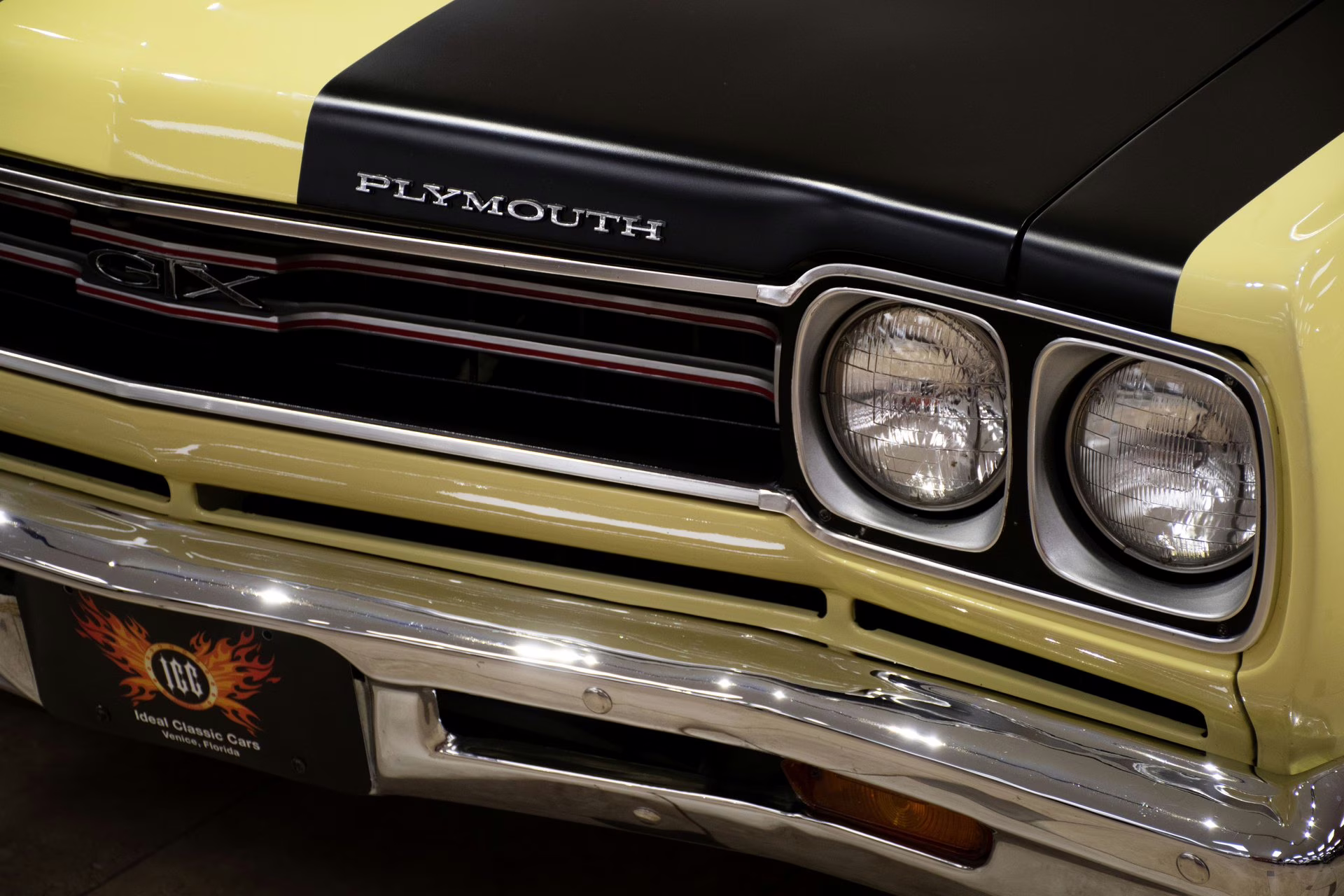 1969 SunfireYellow Plymouth GTX
