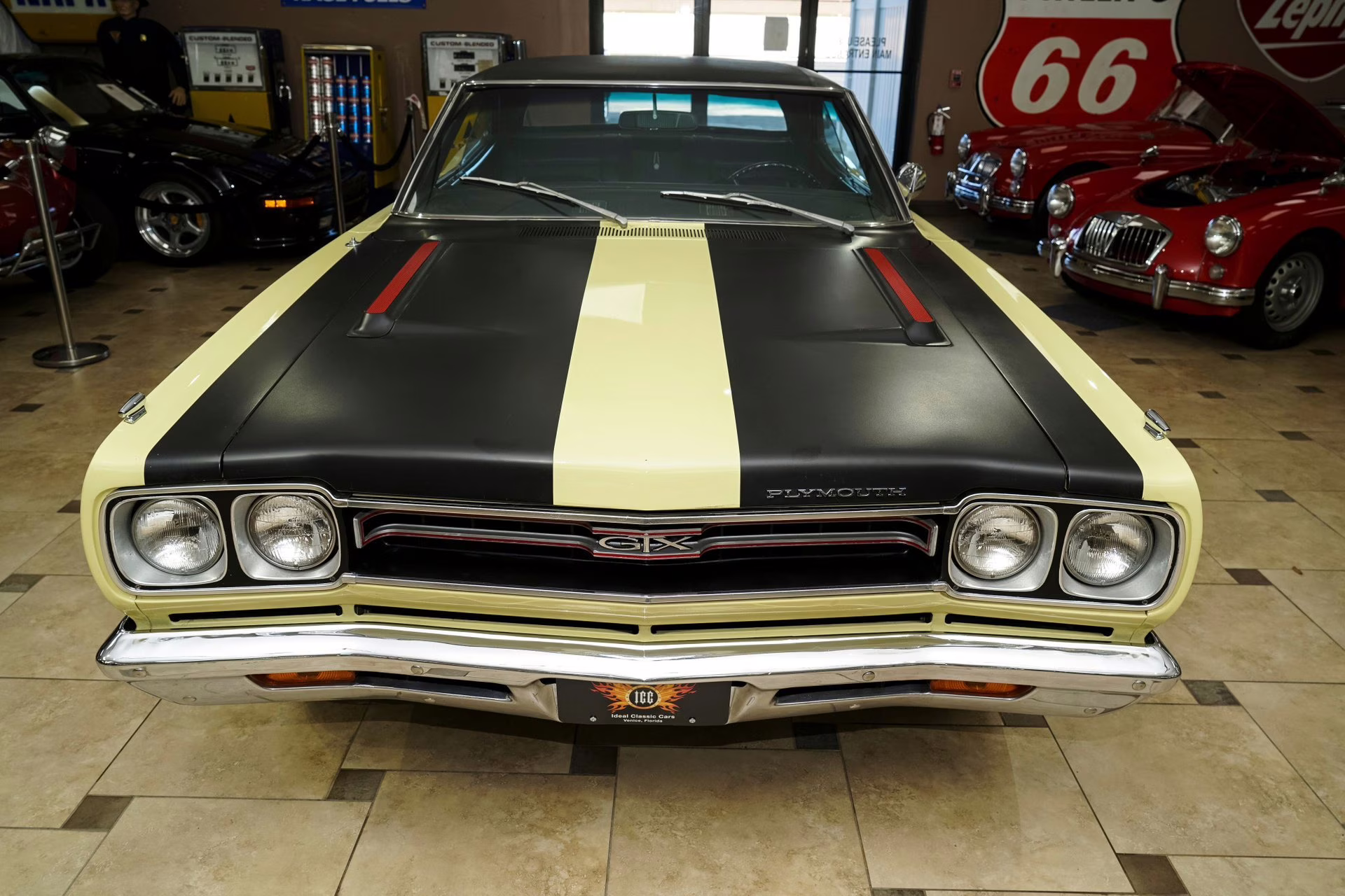 1969 SunfireYellow Plymouth GTX