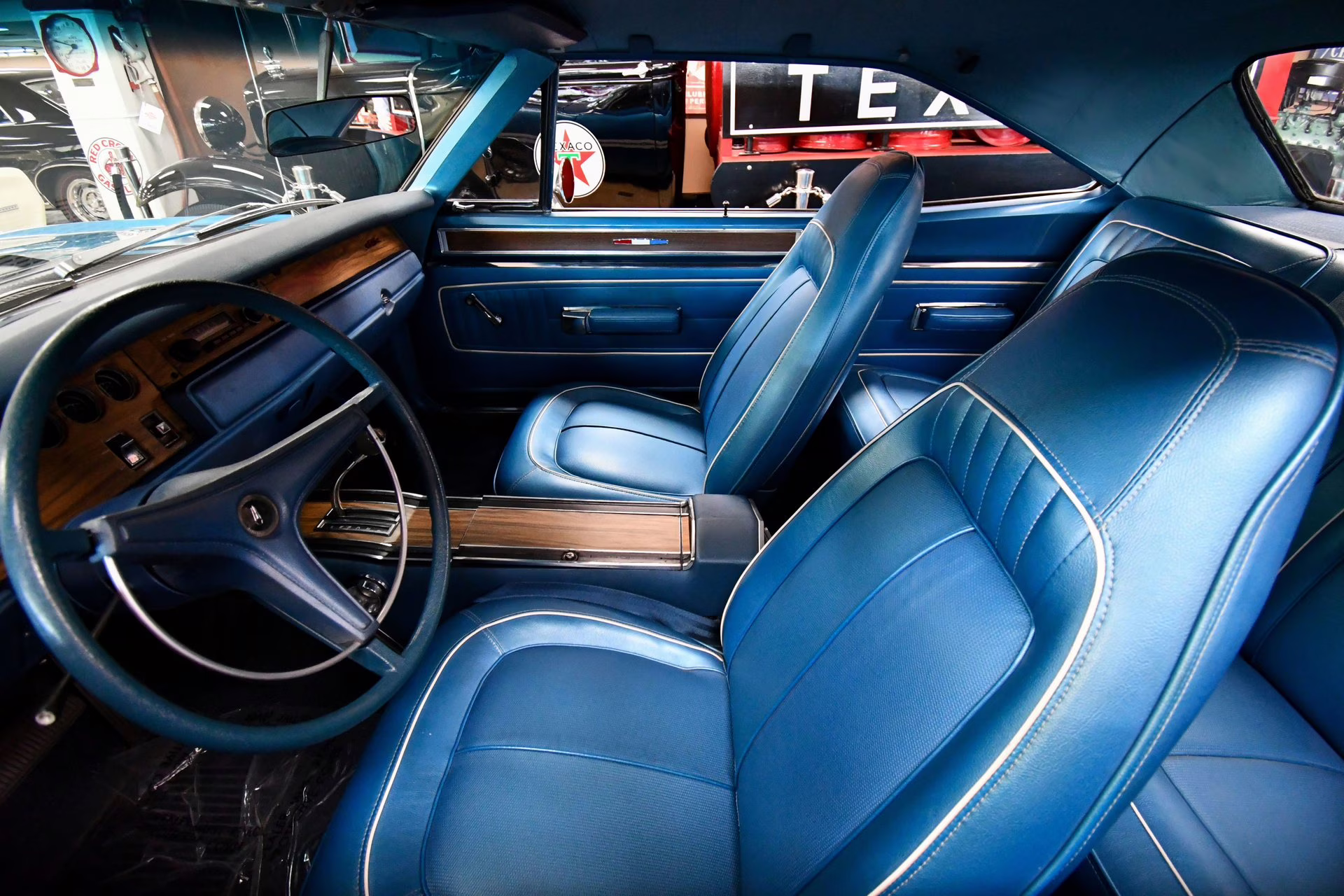 1970 Blue Fire Iridescent Plymouth GTX