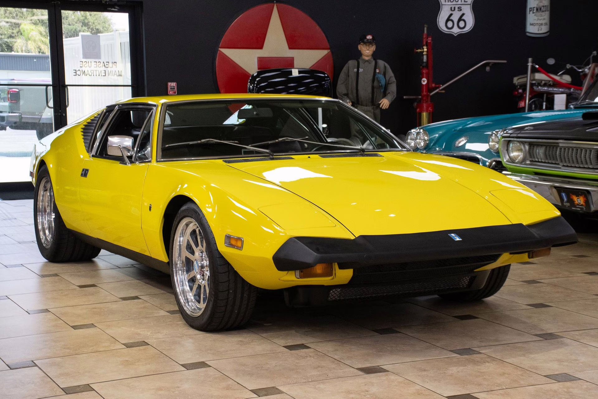 1974 Yellow De Tomaso Pantera