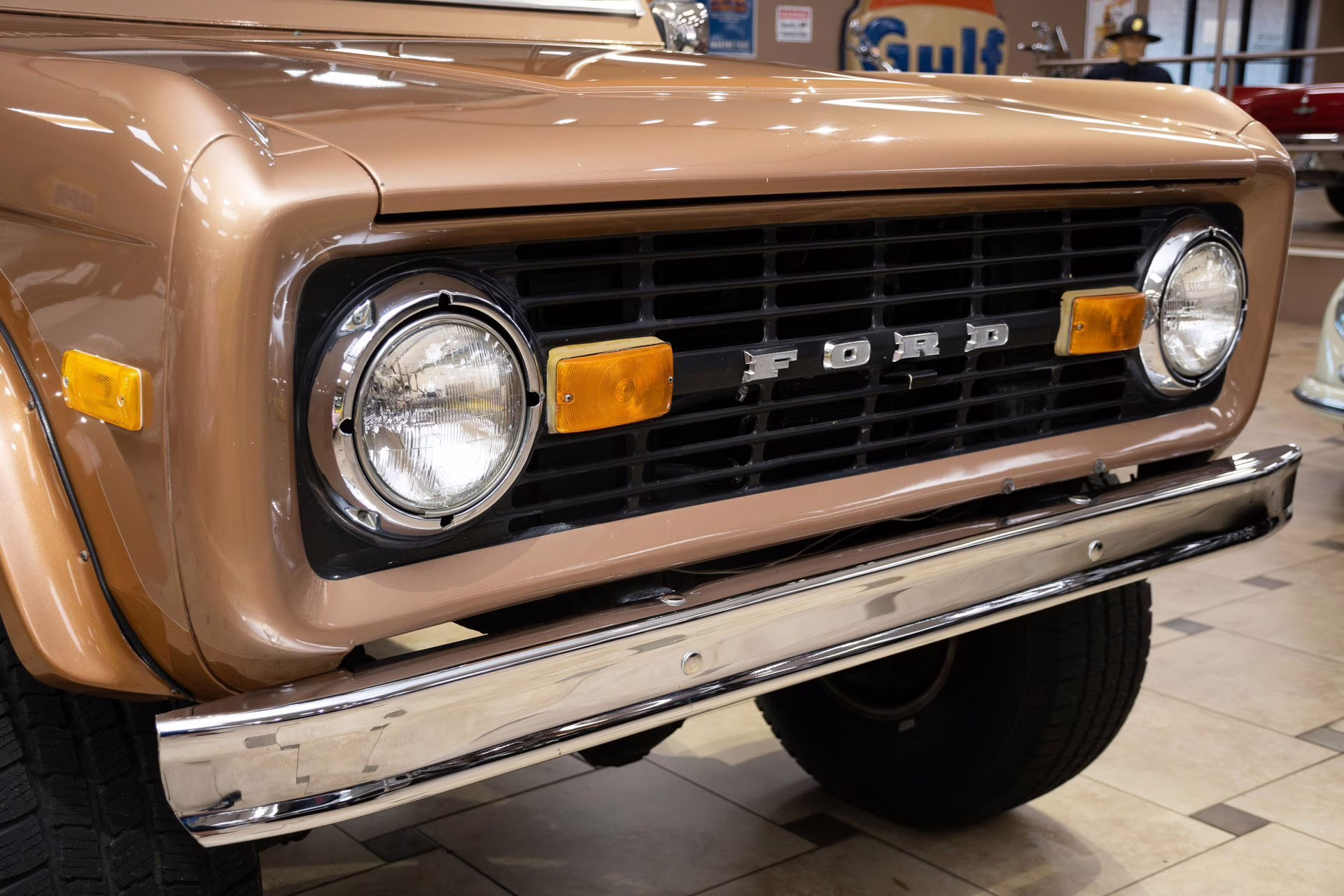 1976 Bronze Metallic Ford Bronco