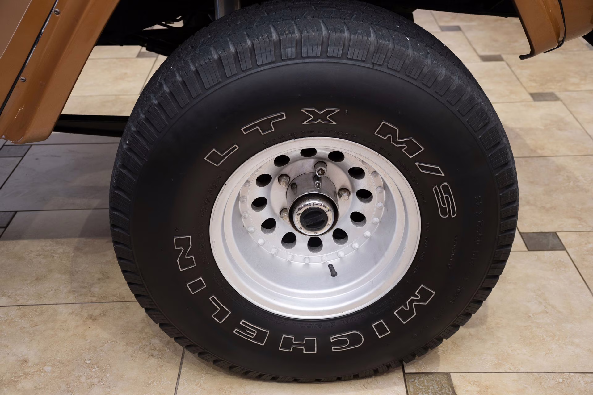 1976 Bronze Metallic Ford Bronco