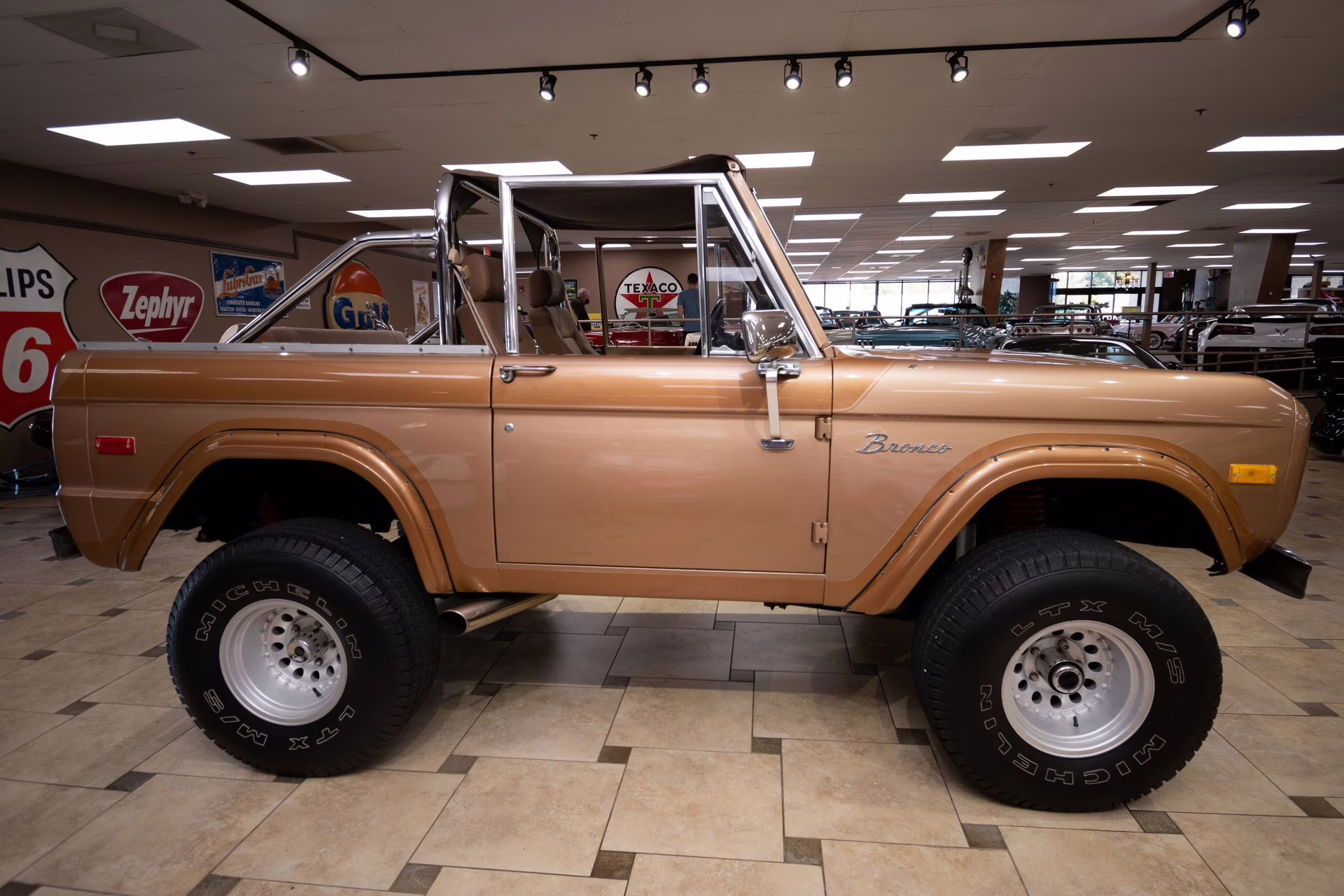 1976 Bronze Metallic Ford Bronco