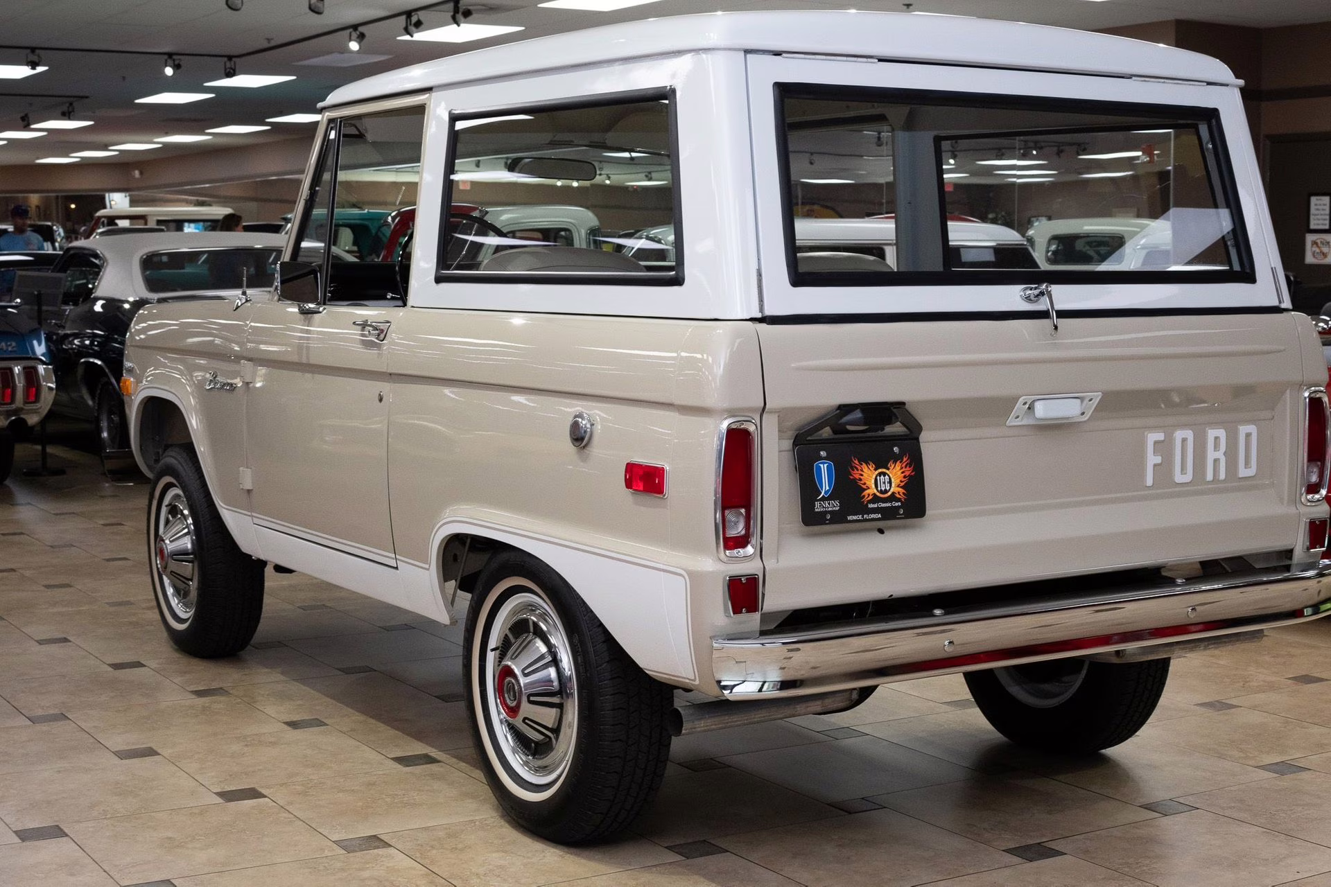 1971 Mojave Beige Ford Bronco