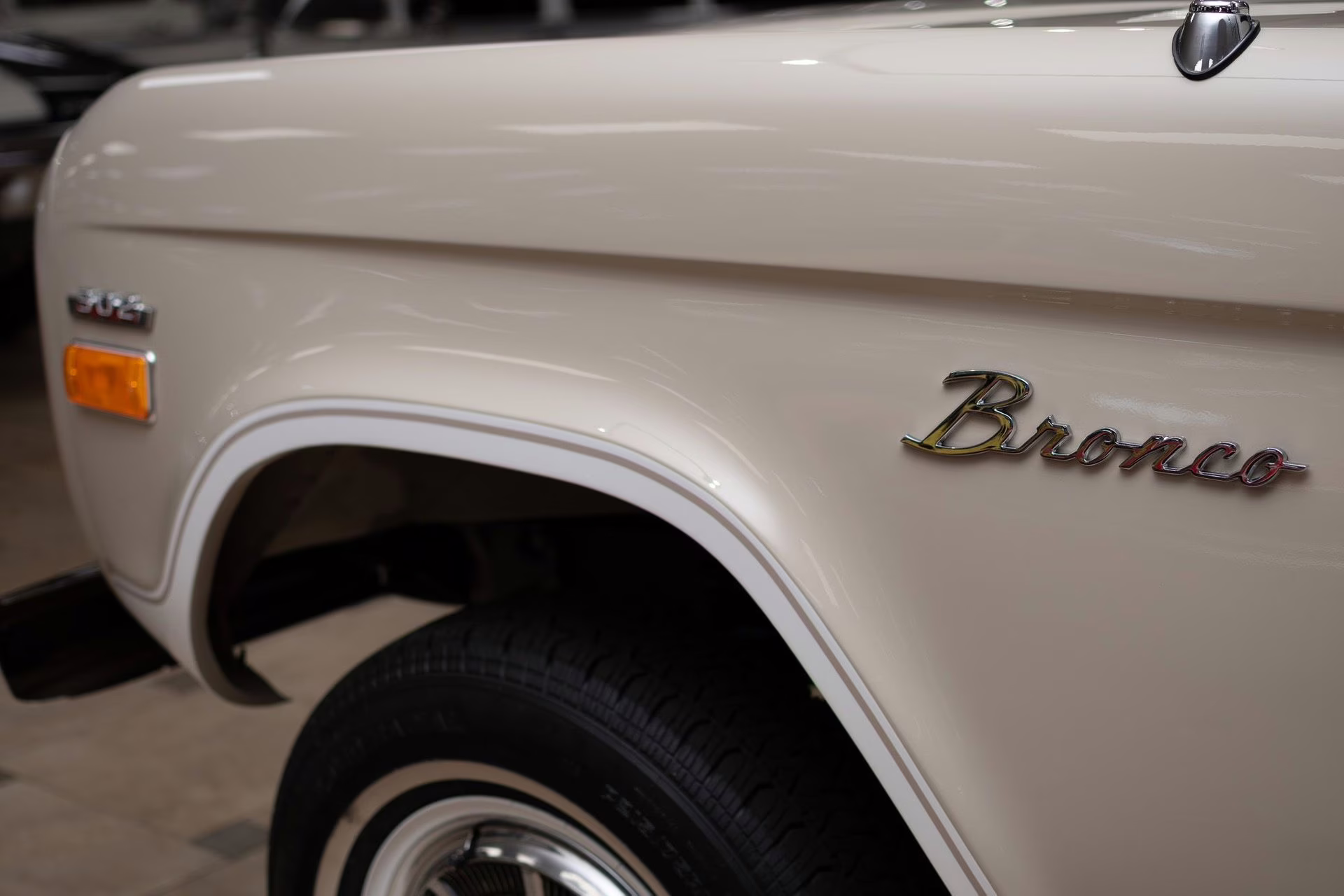 1971 Mojave Beige Ford Bronco