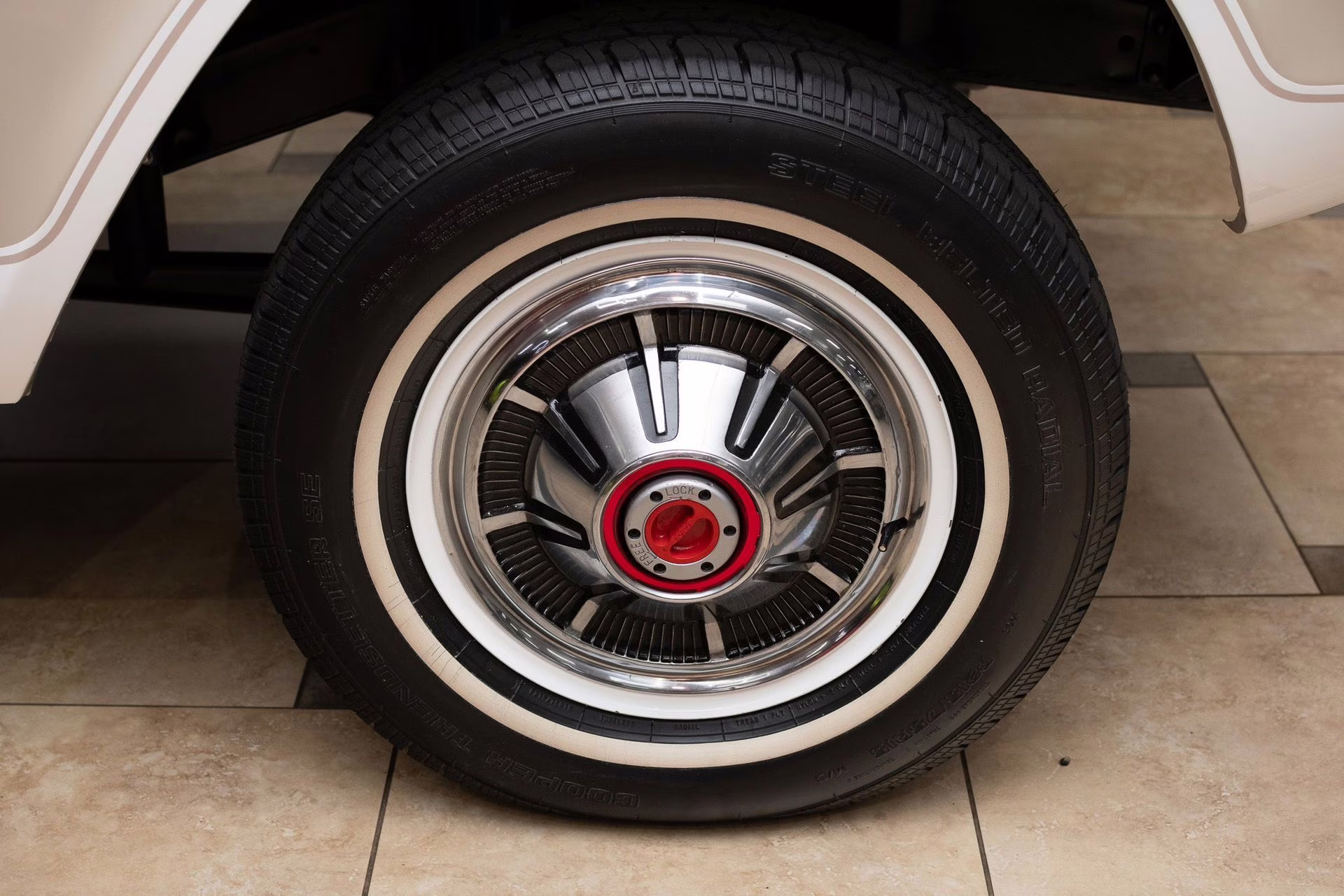 1971 Mojave Beige Ford Bronco