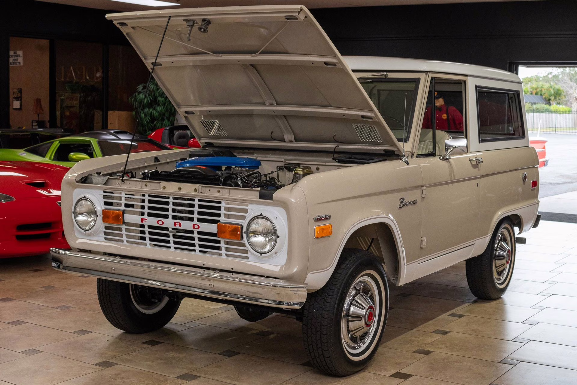 1971 Mojave Beige Ford Bronco