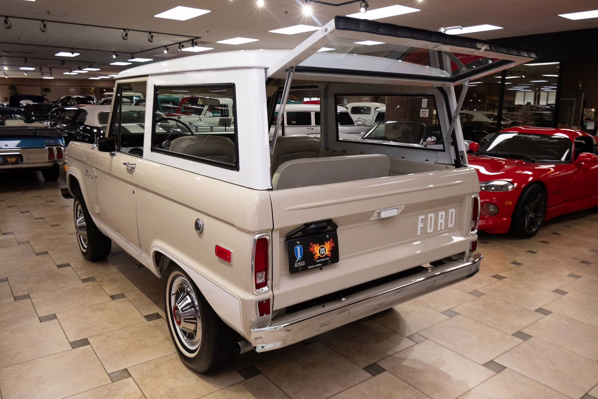 1971 Mojave Beige Ford Bronco