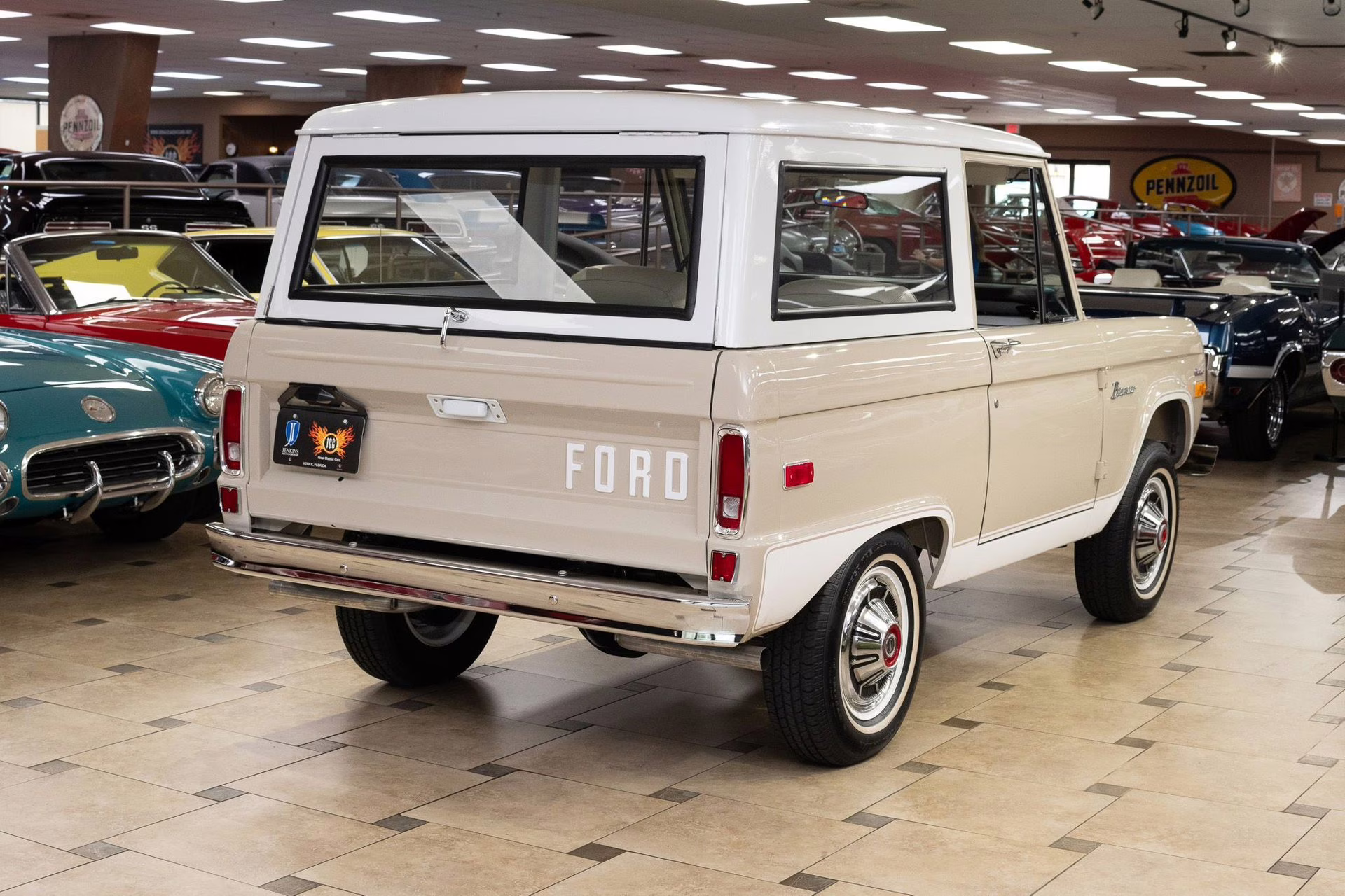 1971 Mojave Beige Ford Bronco