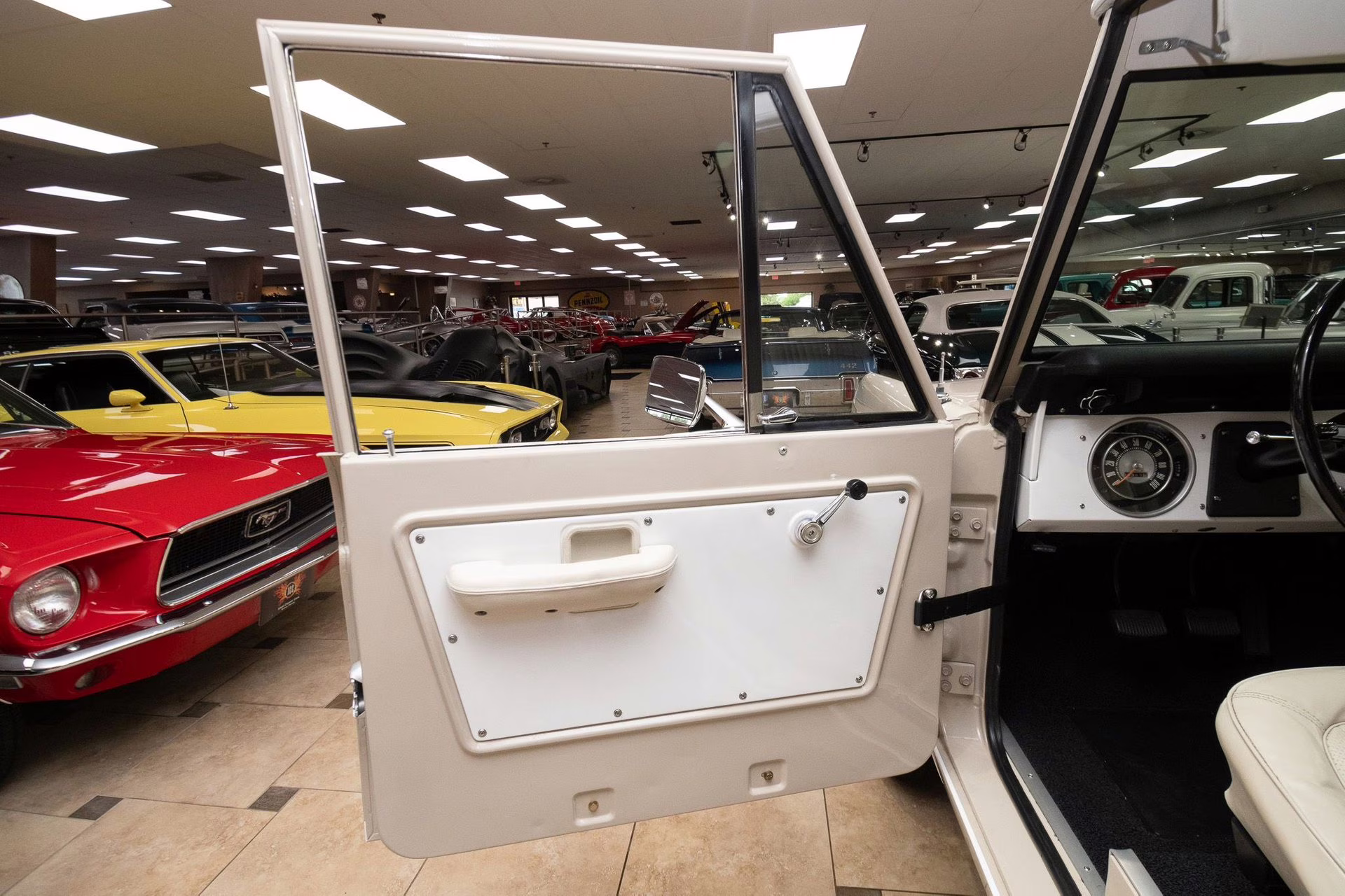 1971 Mojave Beige Ford Bronco