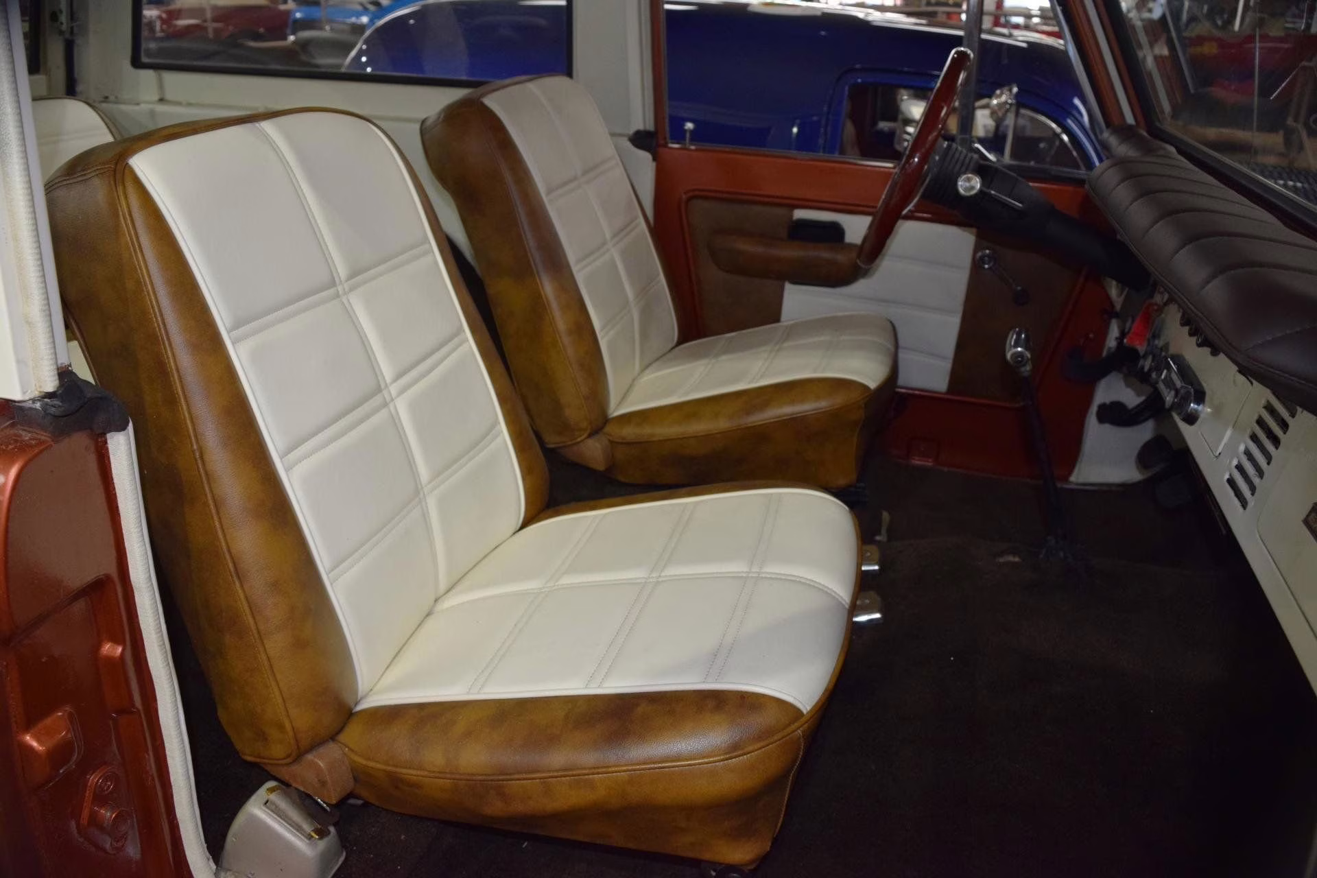 1972 Bronze Ford Bronco