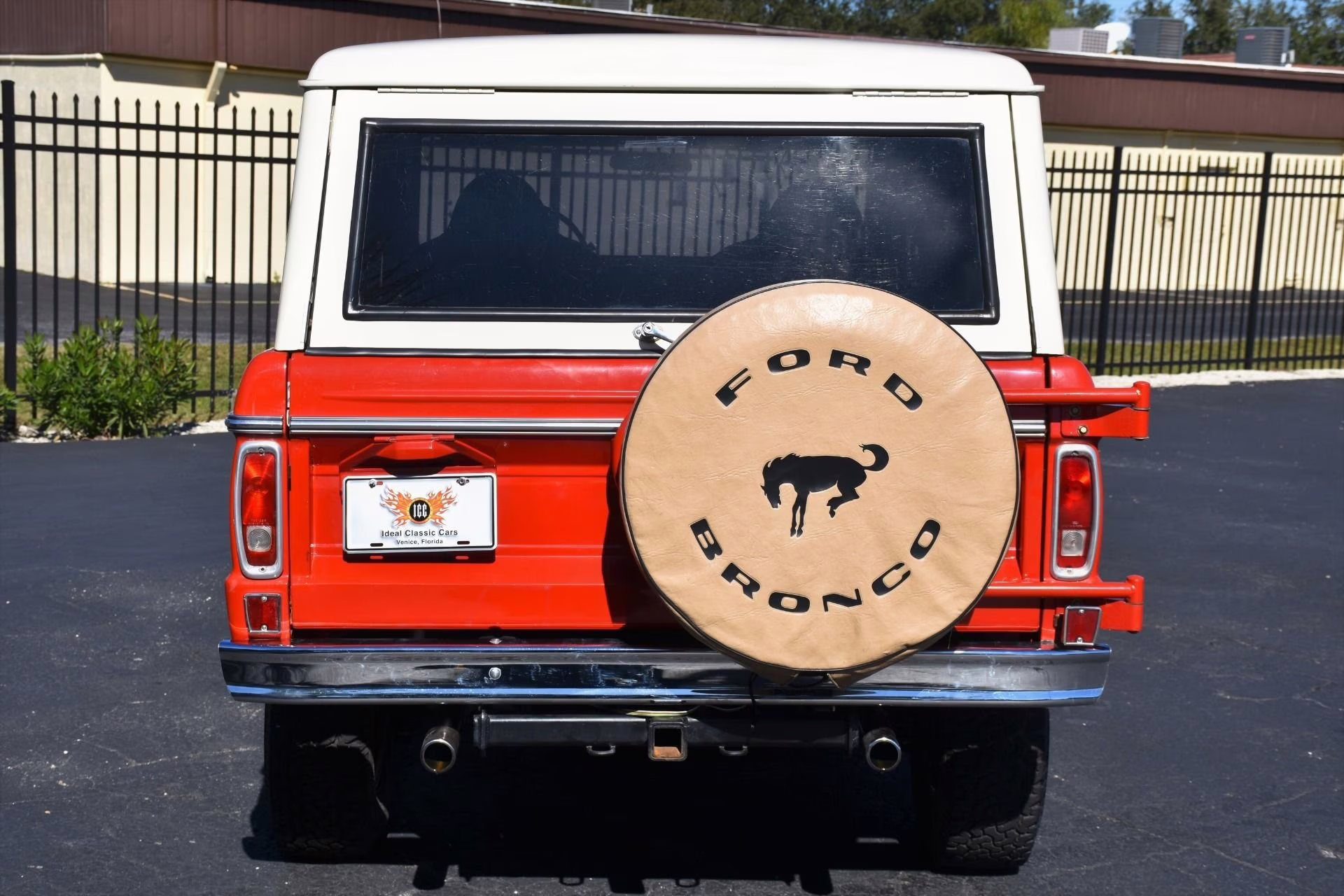 1974 Red and White Ford Bronco