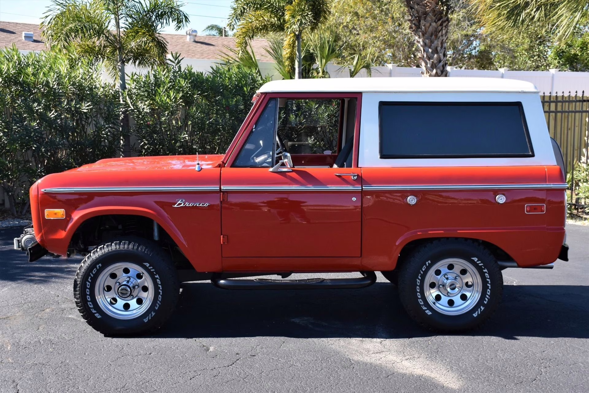 1974 Red and White Ford Bronco