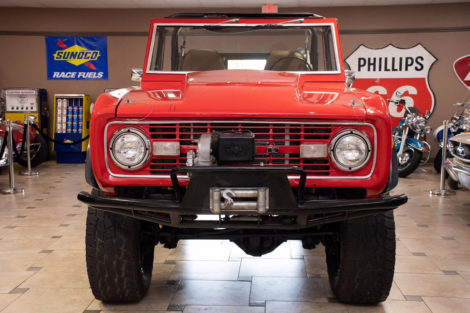 1975 Bright Red/White Ford Bronco