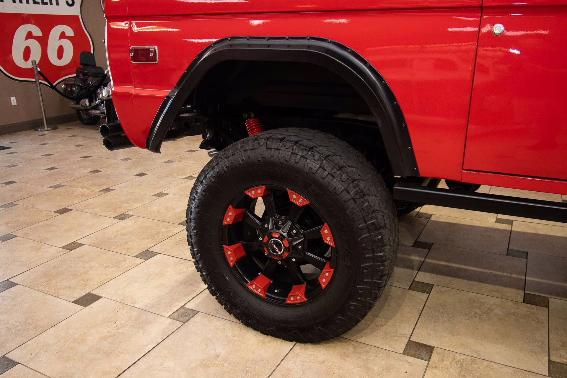 1975 Bright Red/White Ford Bronco