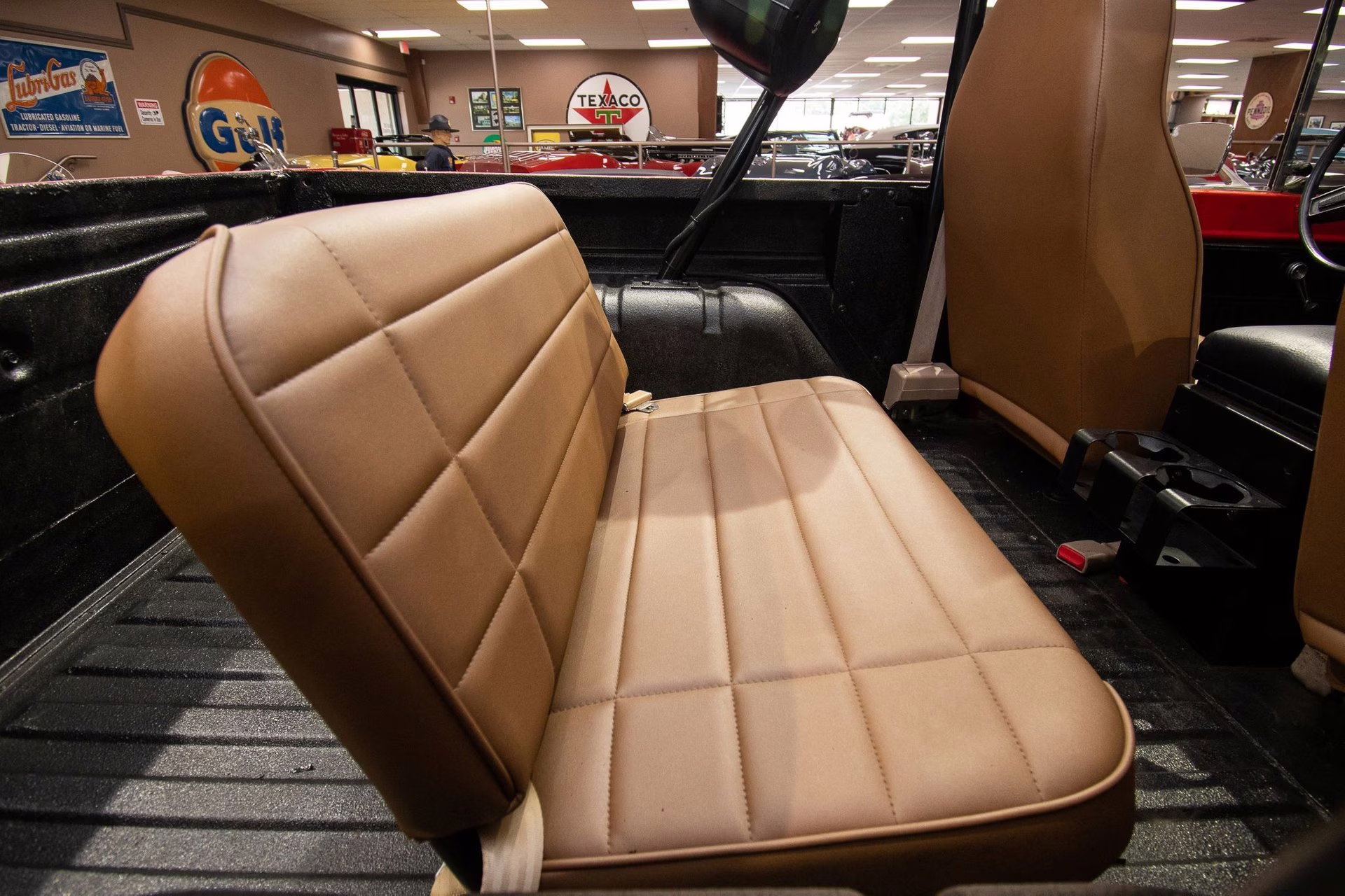 1975 Bright Red/White Ford Bronco