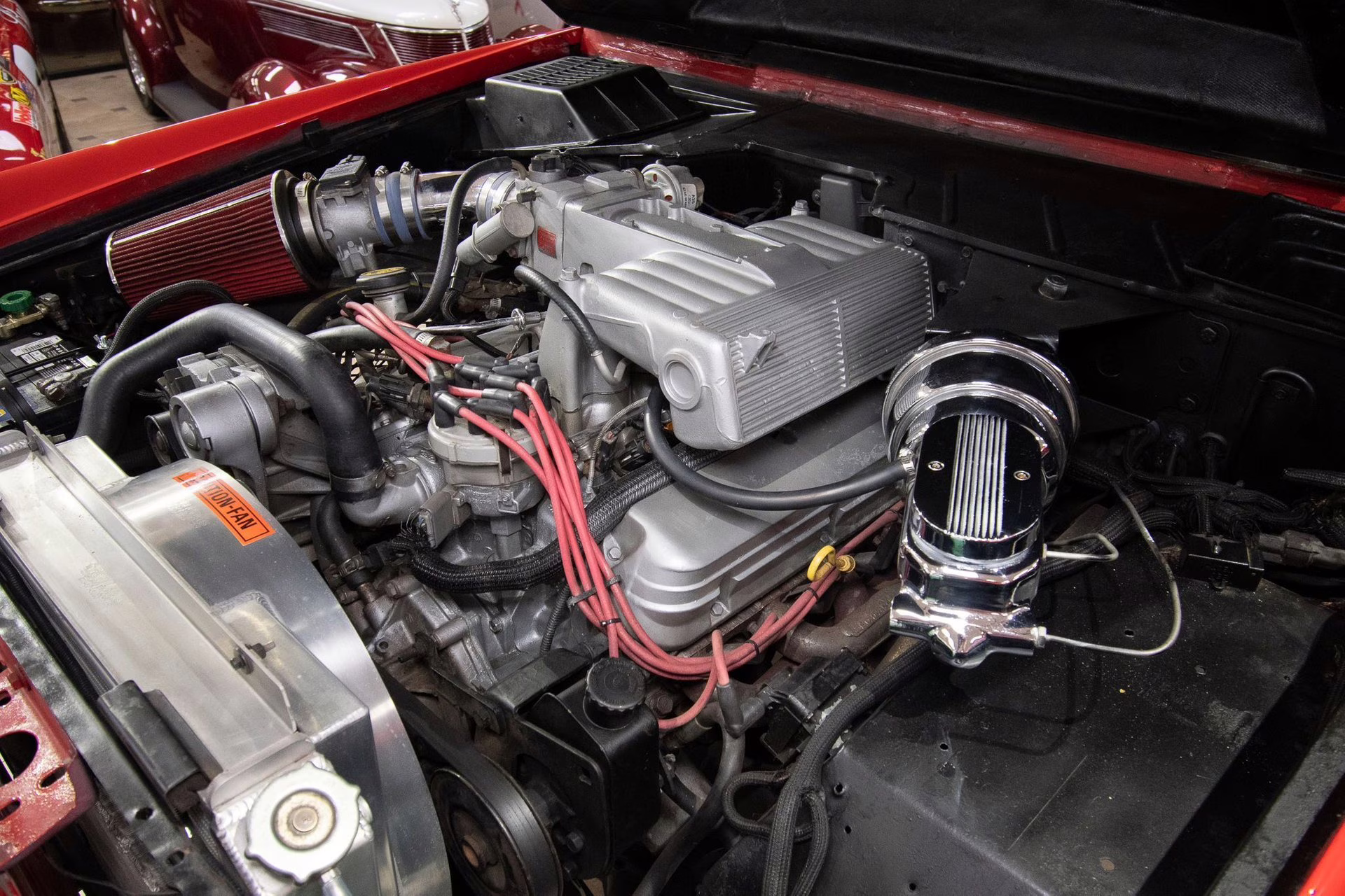1975 Bright Red/White Ford Bronco